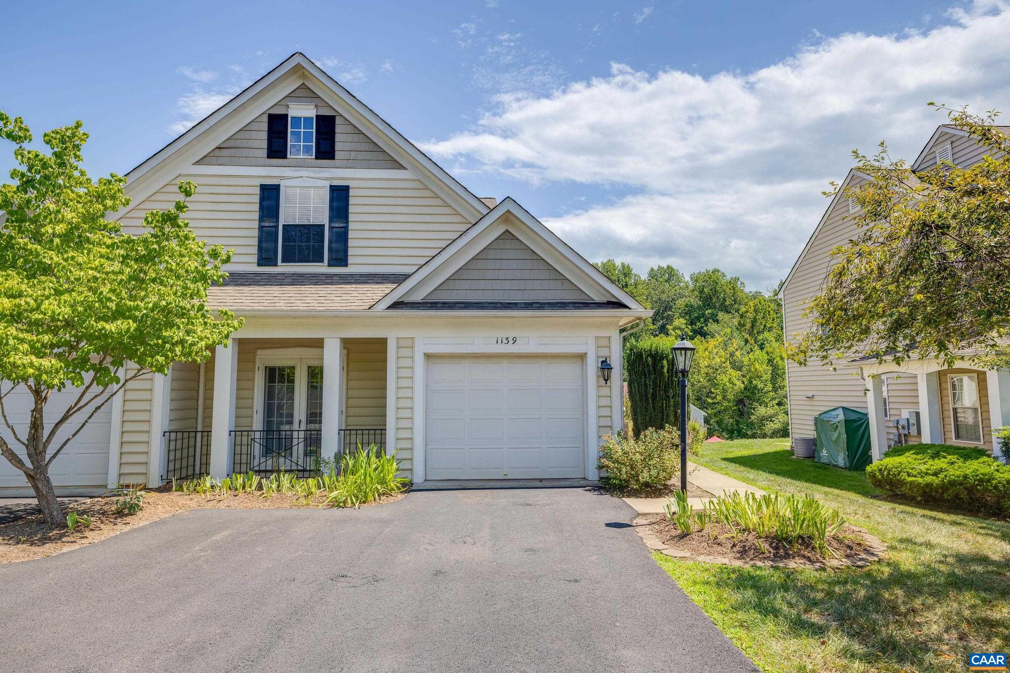 FOREST LAKES SOUTH - Residential