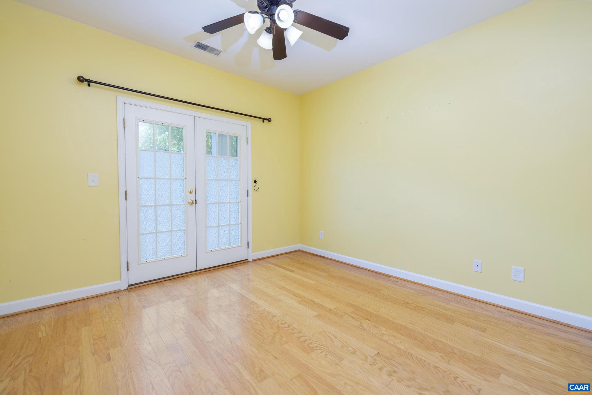 FOREST LAKES SOUTH - Residential