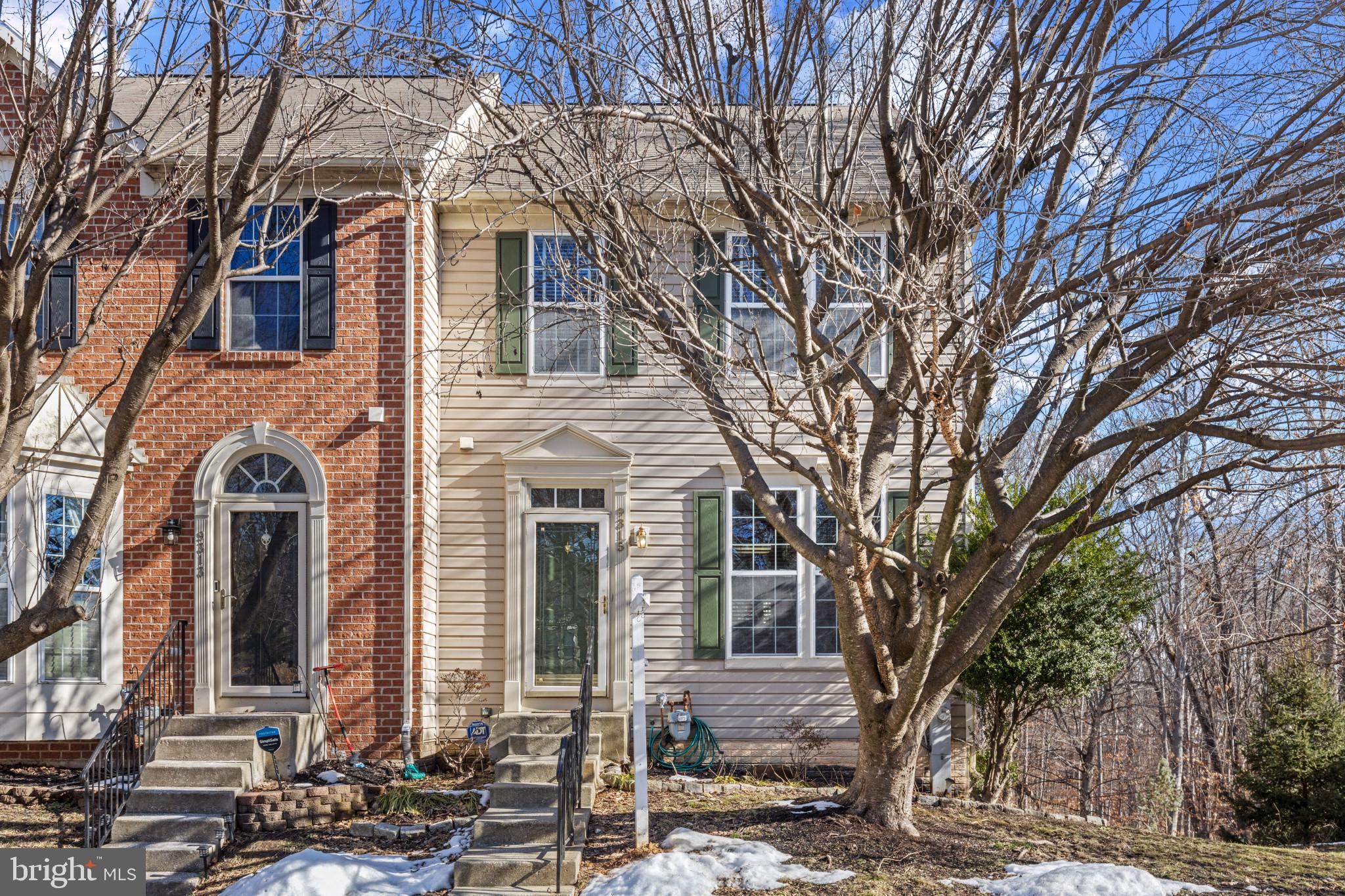 HAMMONDS OVERLOOK - Residential