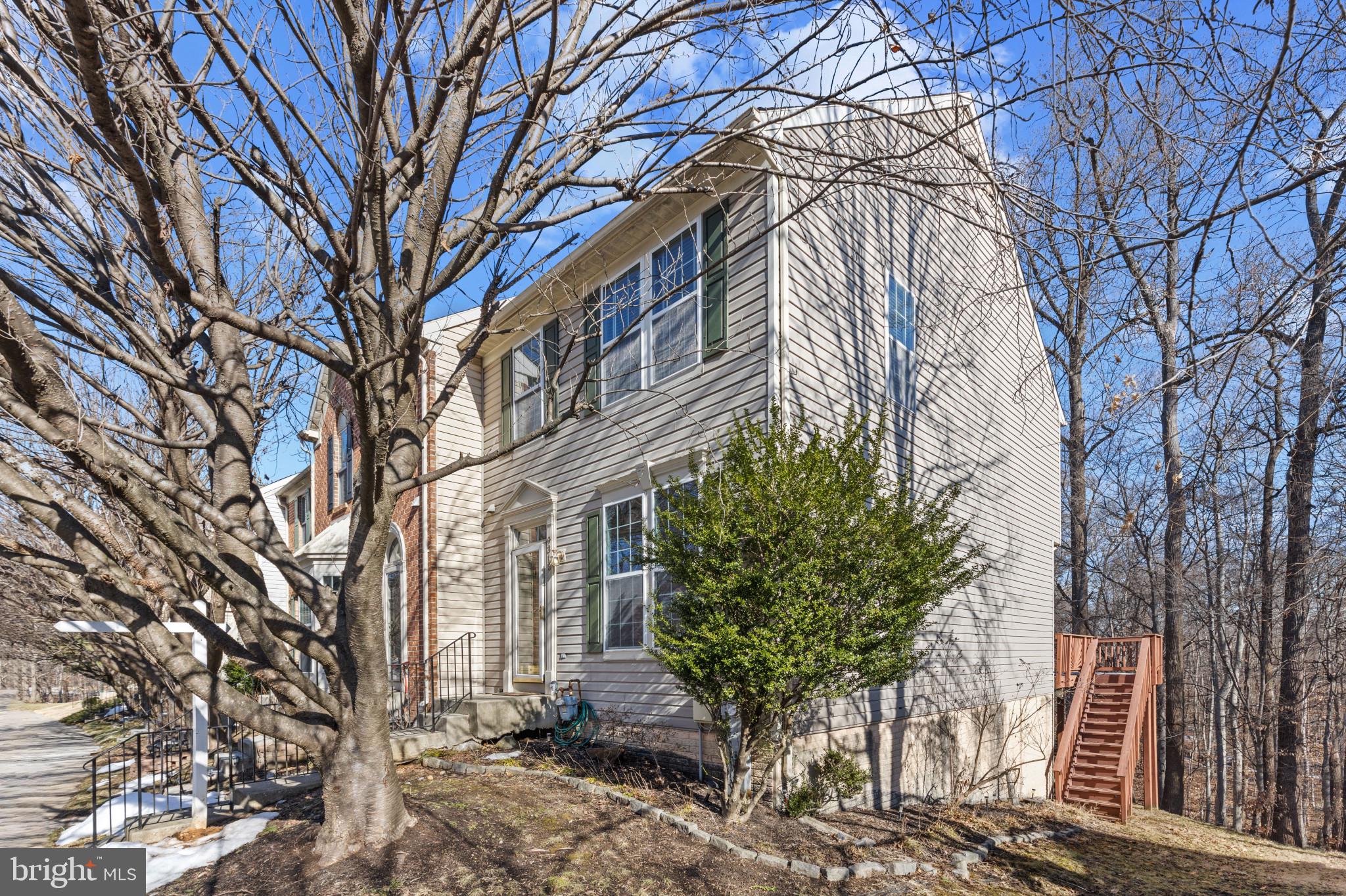 HAMMONDS OVERLOOK - Residential