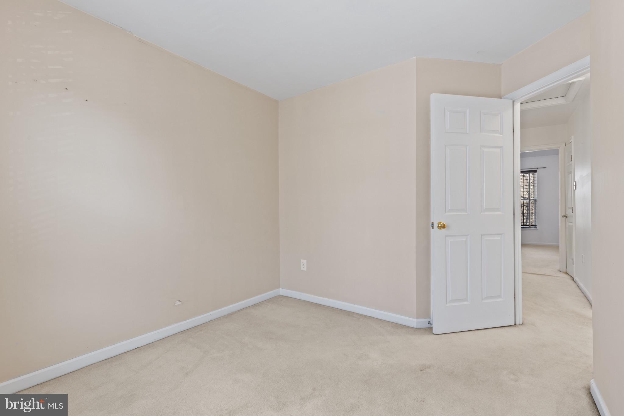 HAMMONDS OVERLOOK - Residential