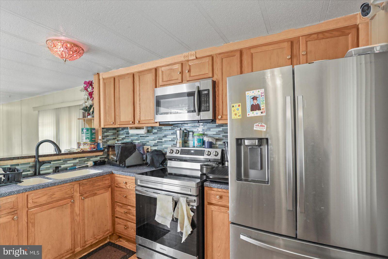 M & G MHP - Residential