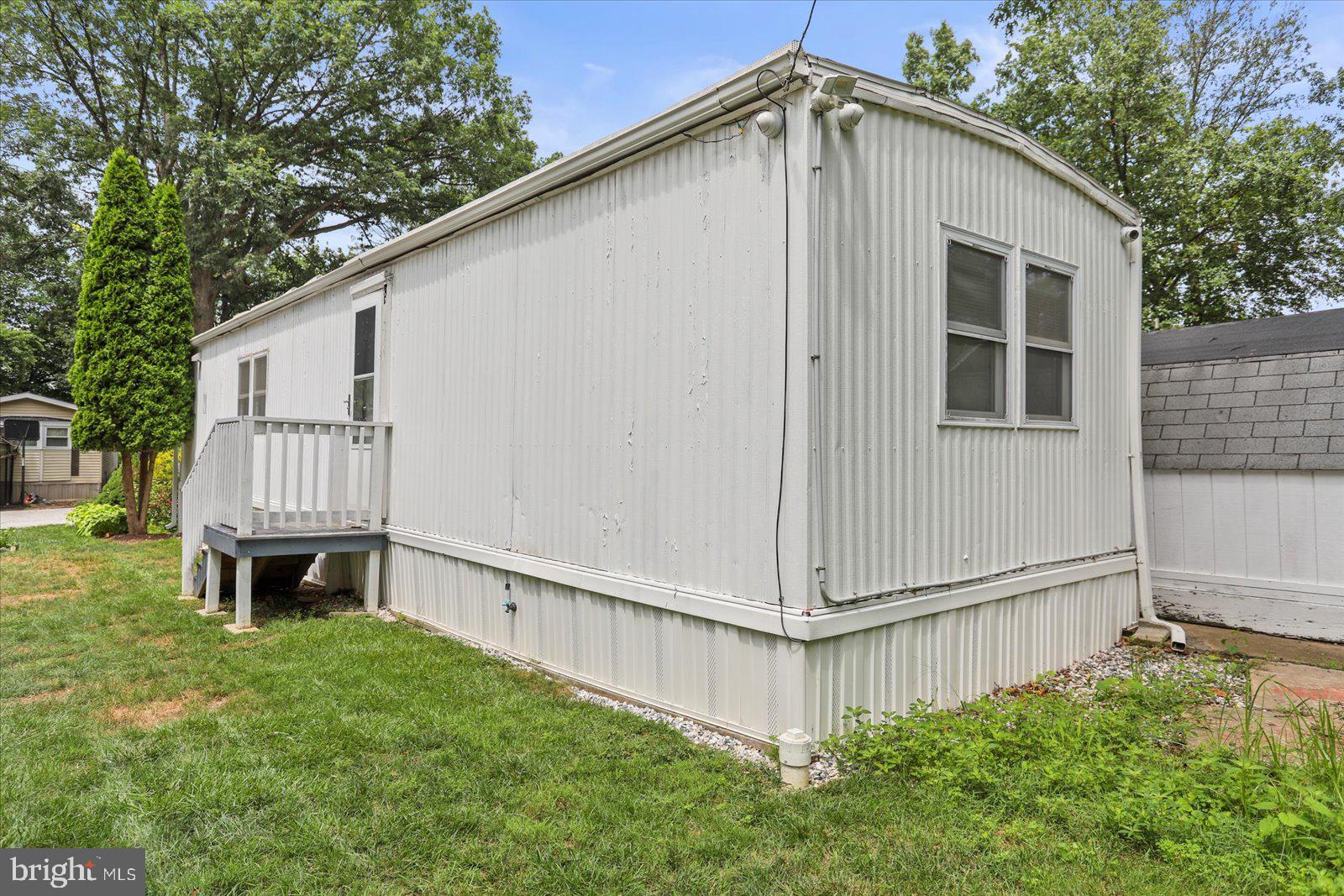 M & G MHP - Residential