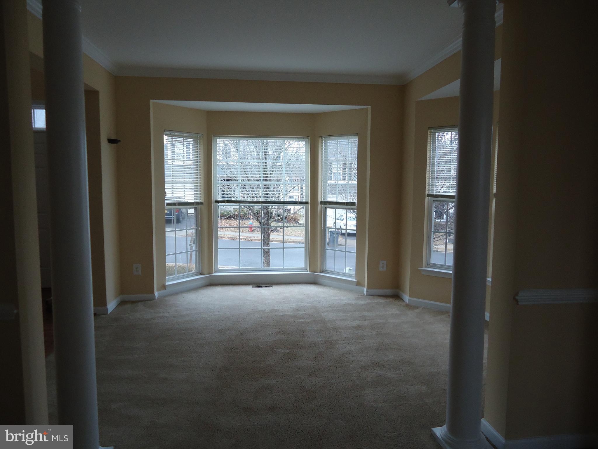 RIVERDALE - Residential Lease