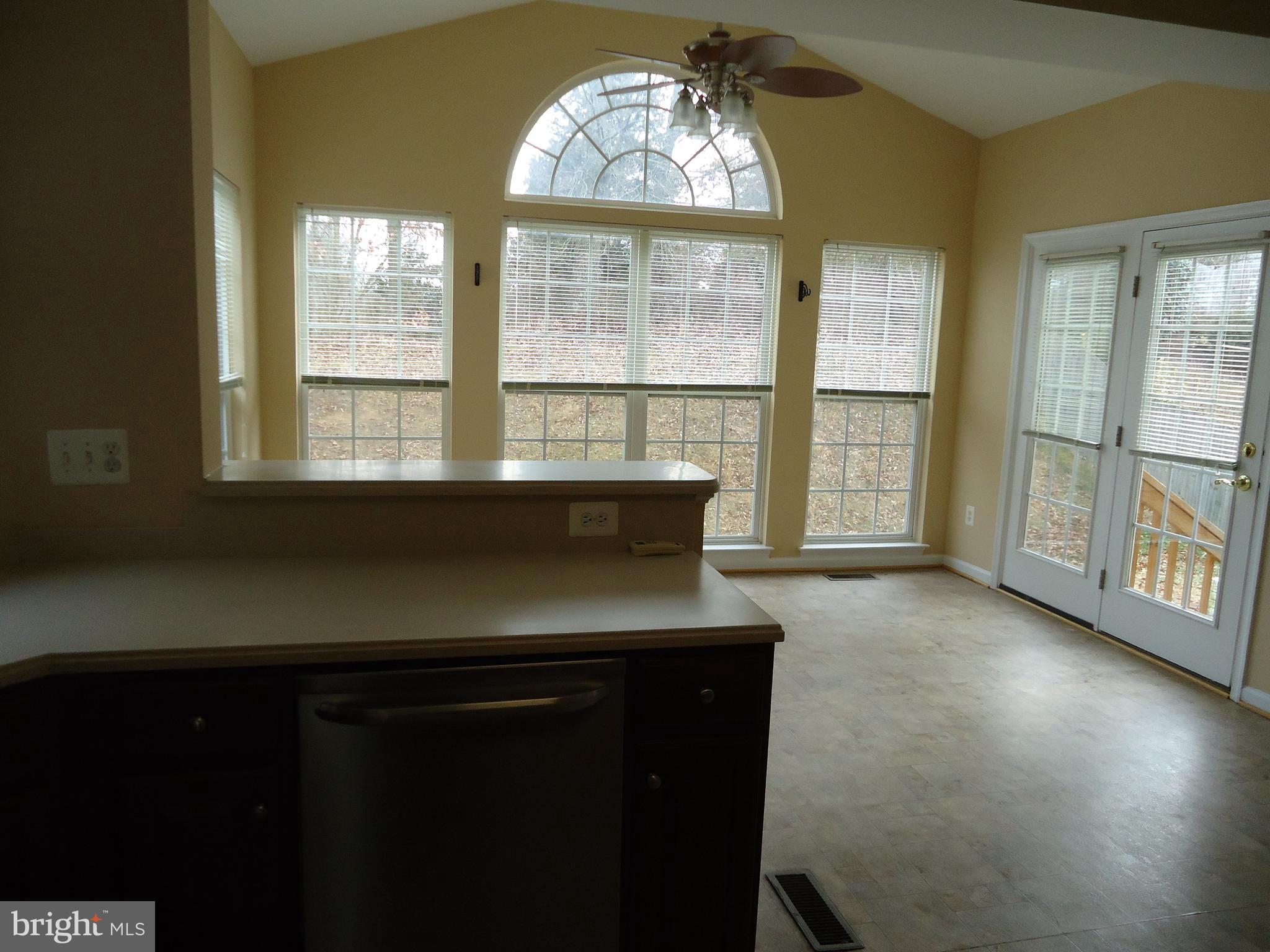 RIVERDALE - Residential Lease