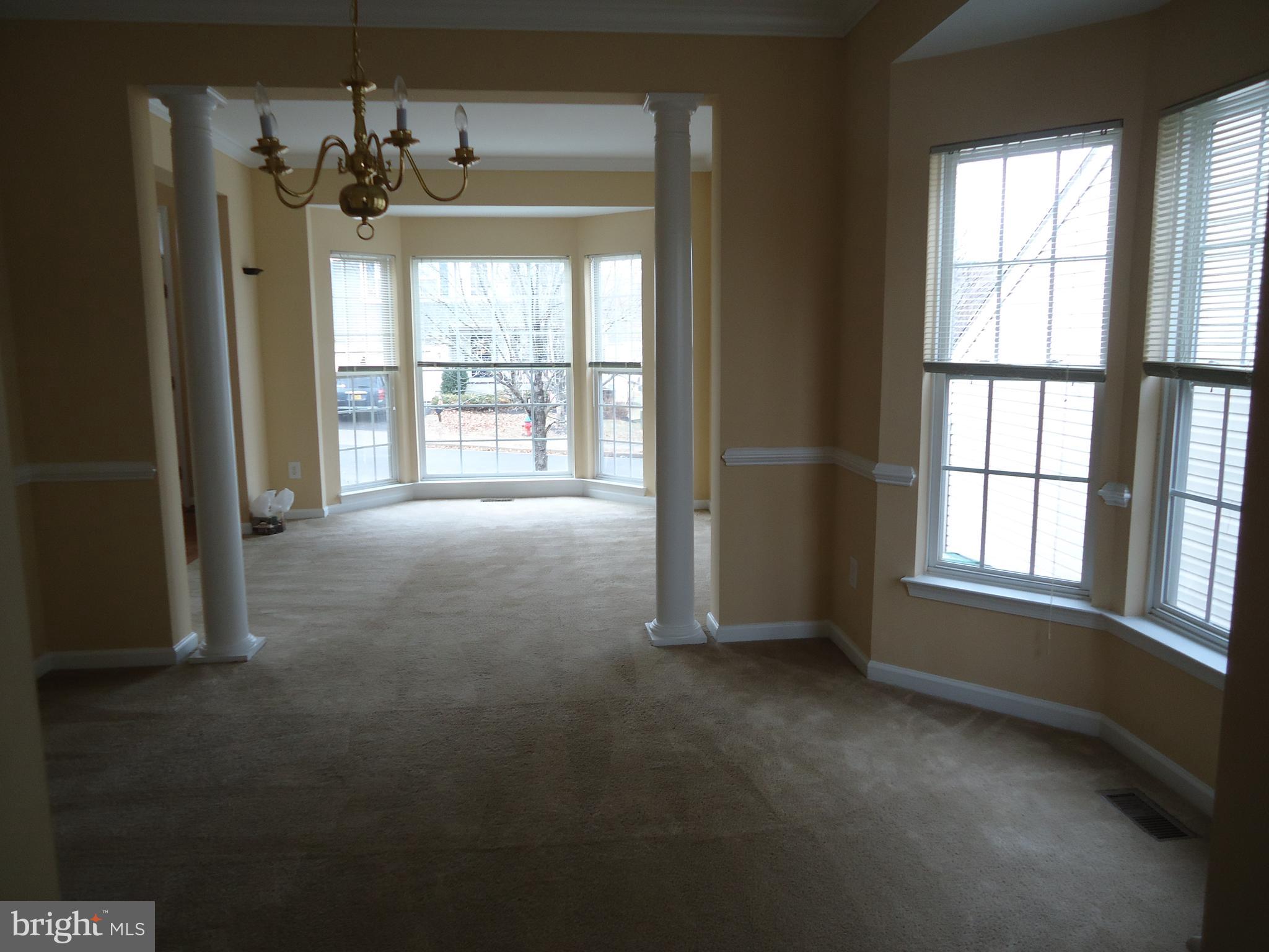 RIVERDALE - Residential Lease