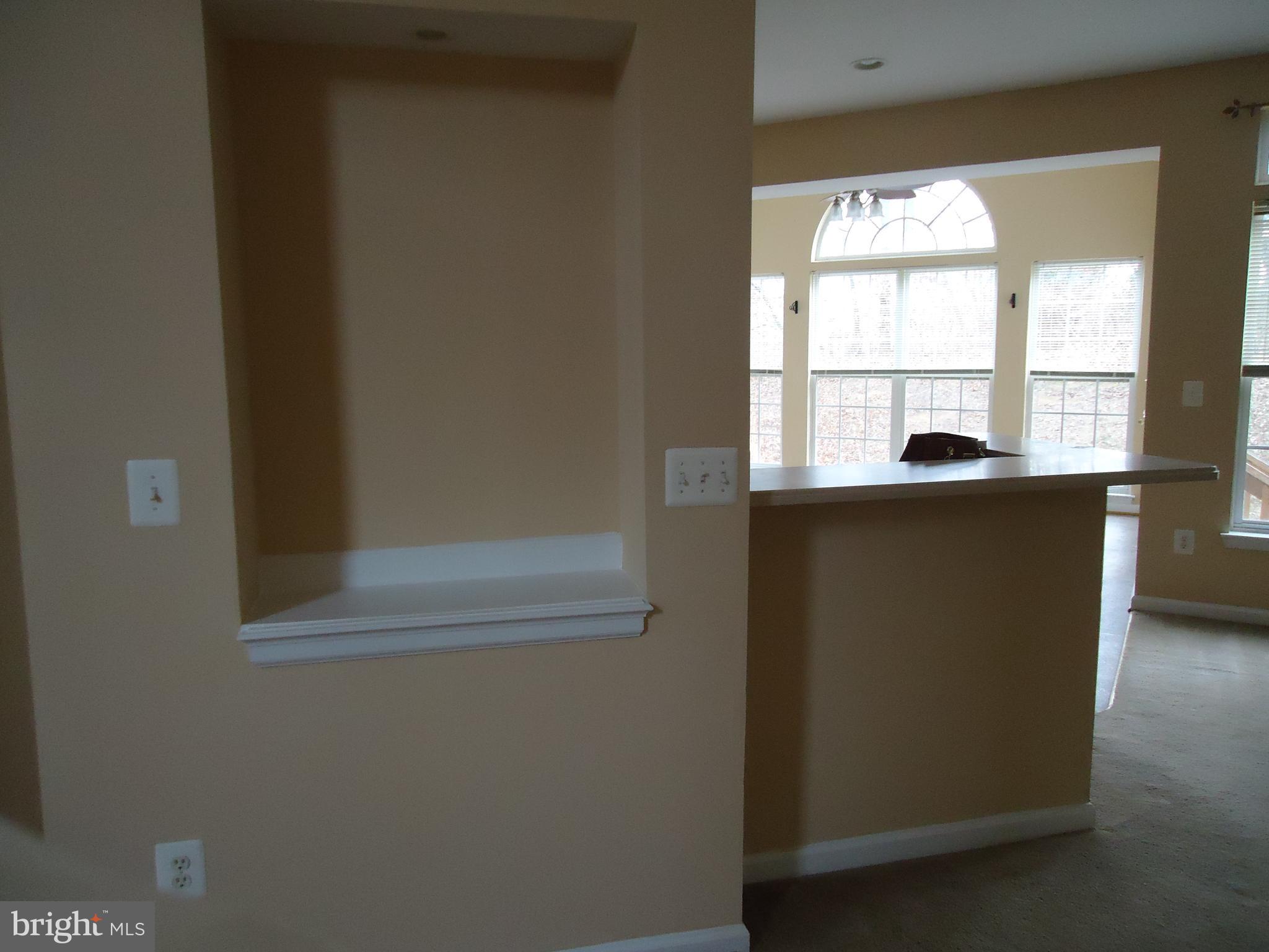 RIVERDALE - Residential Lease