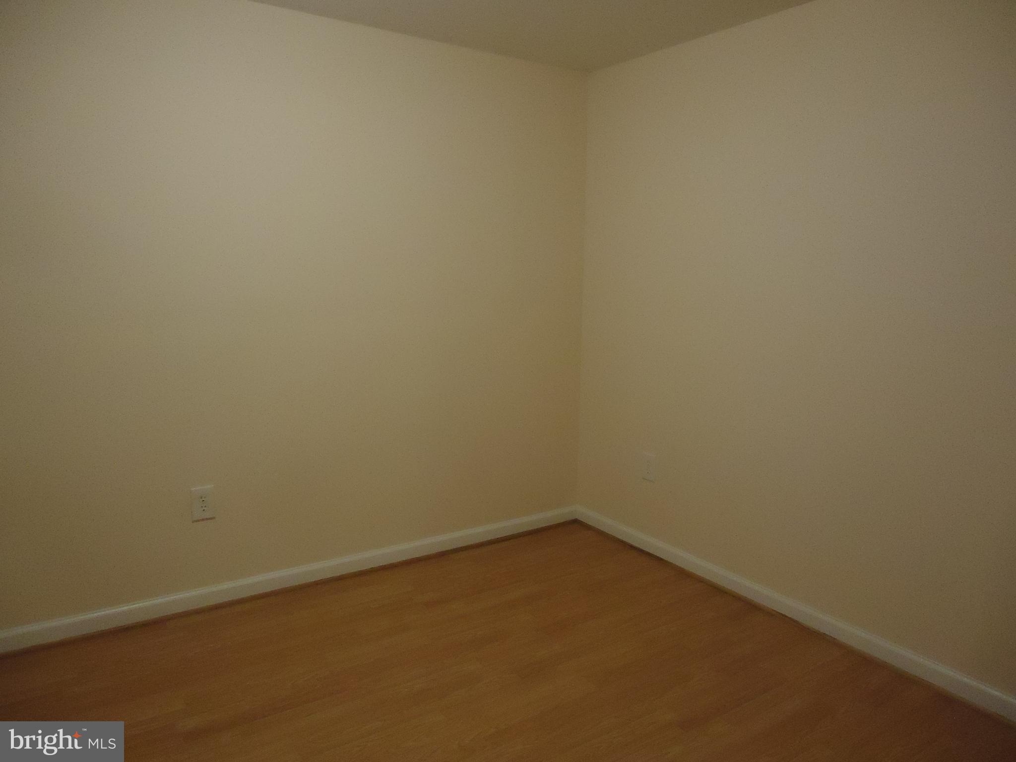 RIVERDALE - Residential Lease