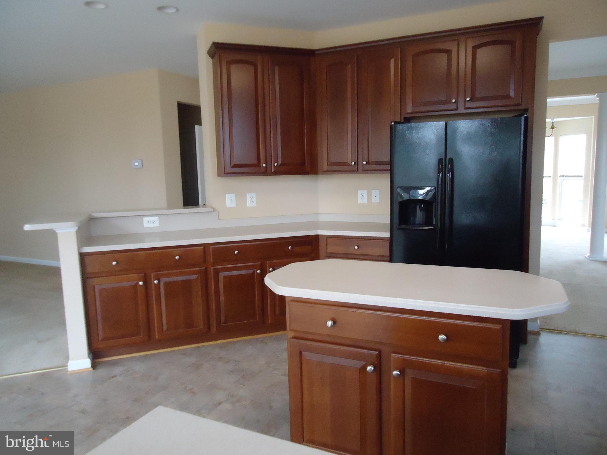 RIVERDALE - Residential Lease