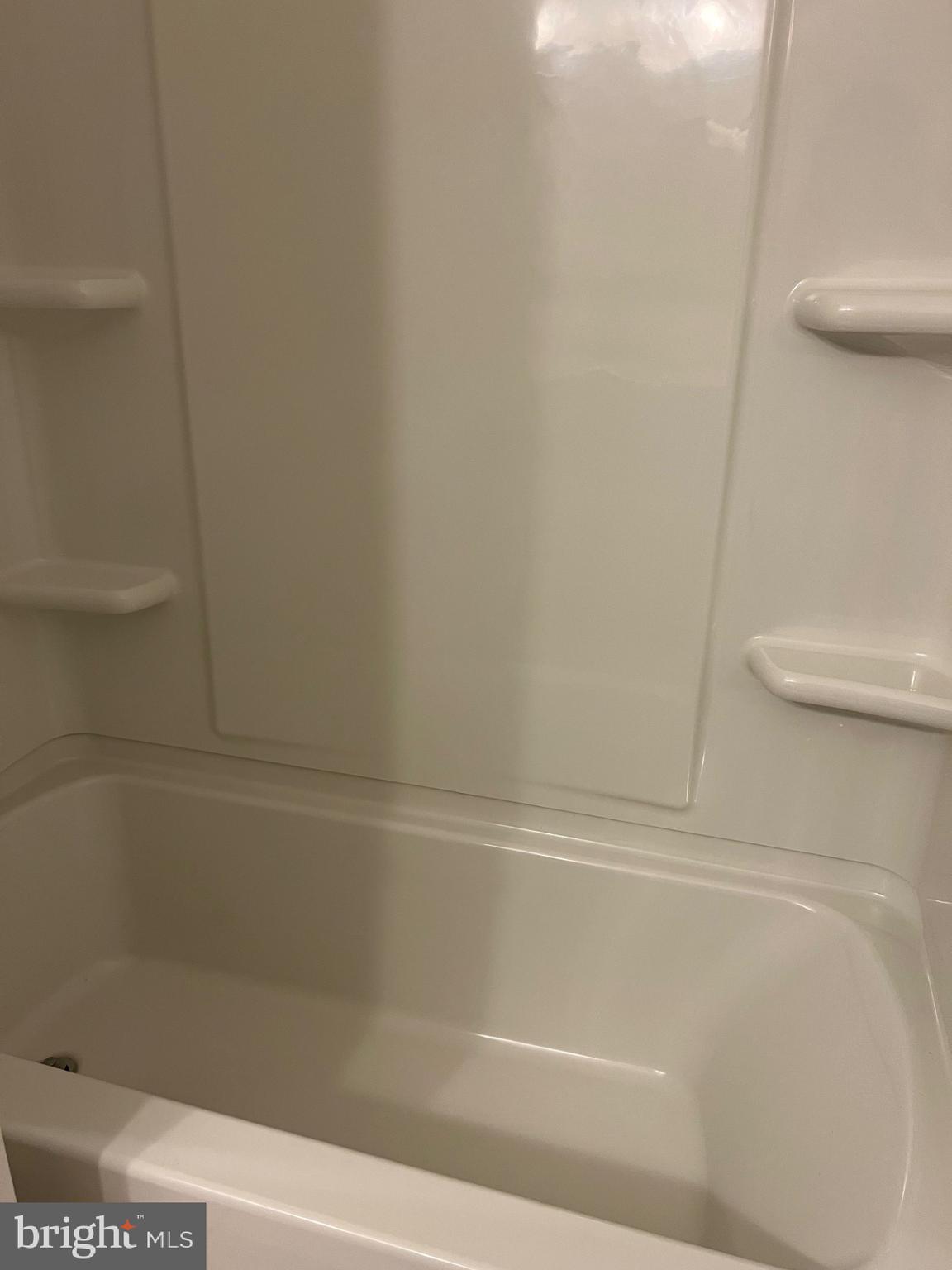 MANASSAS PARK VILLAGE - Residential Lease