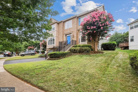 12914 Summit Ridge Terrace, Germantown, MD MLS: MDMC2193794