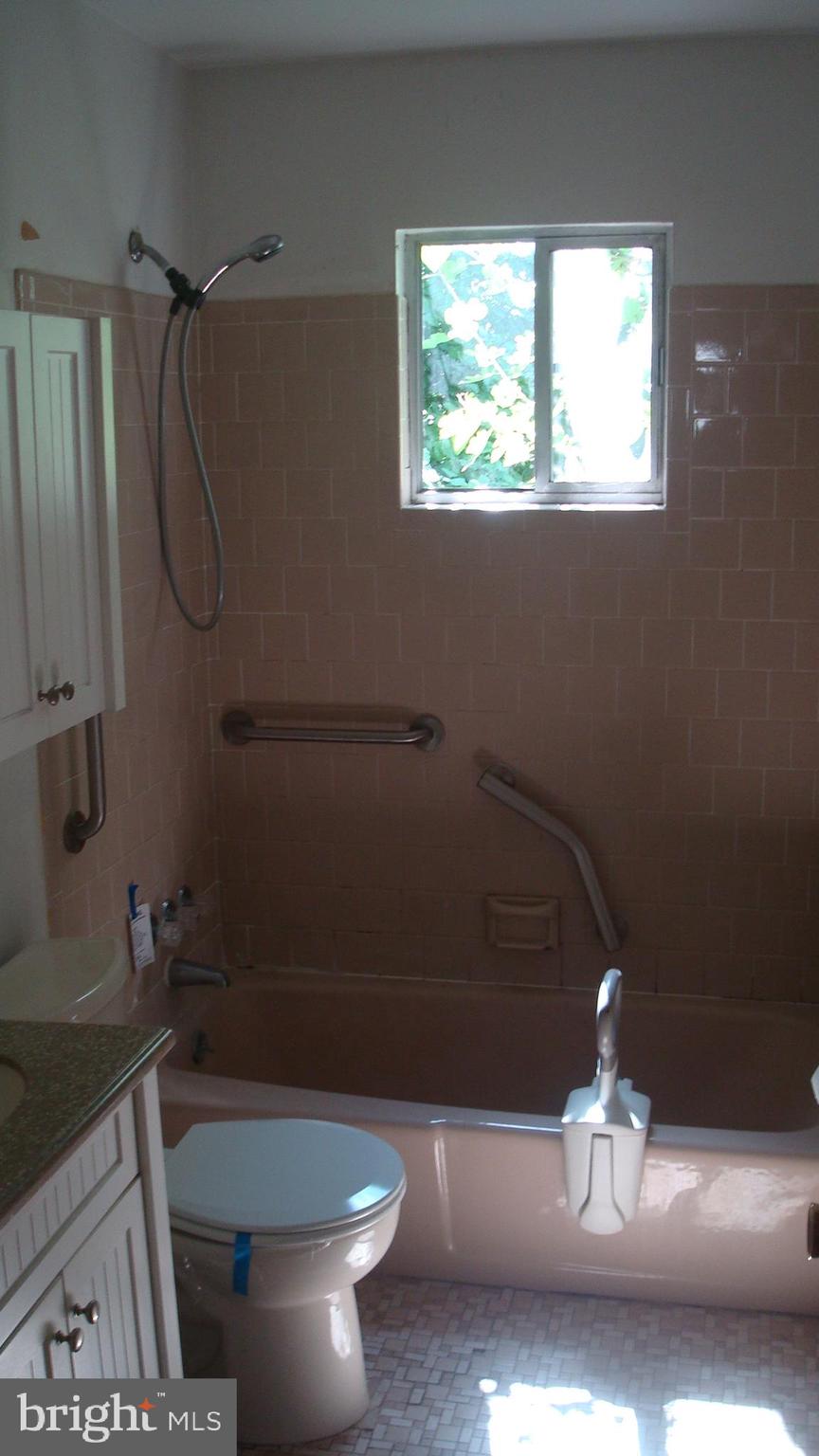 JARRETTSVILLE - Residential