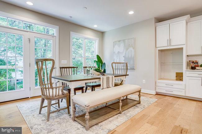 PIMMIT HILLS - Residential