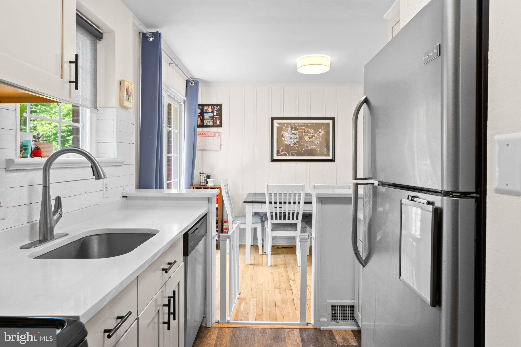 CARROLL KNOLLS - Residential