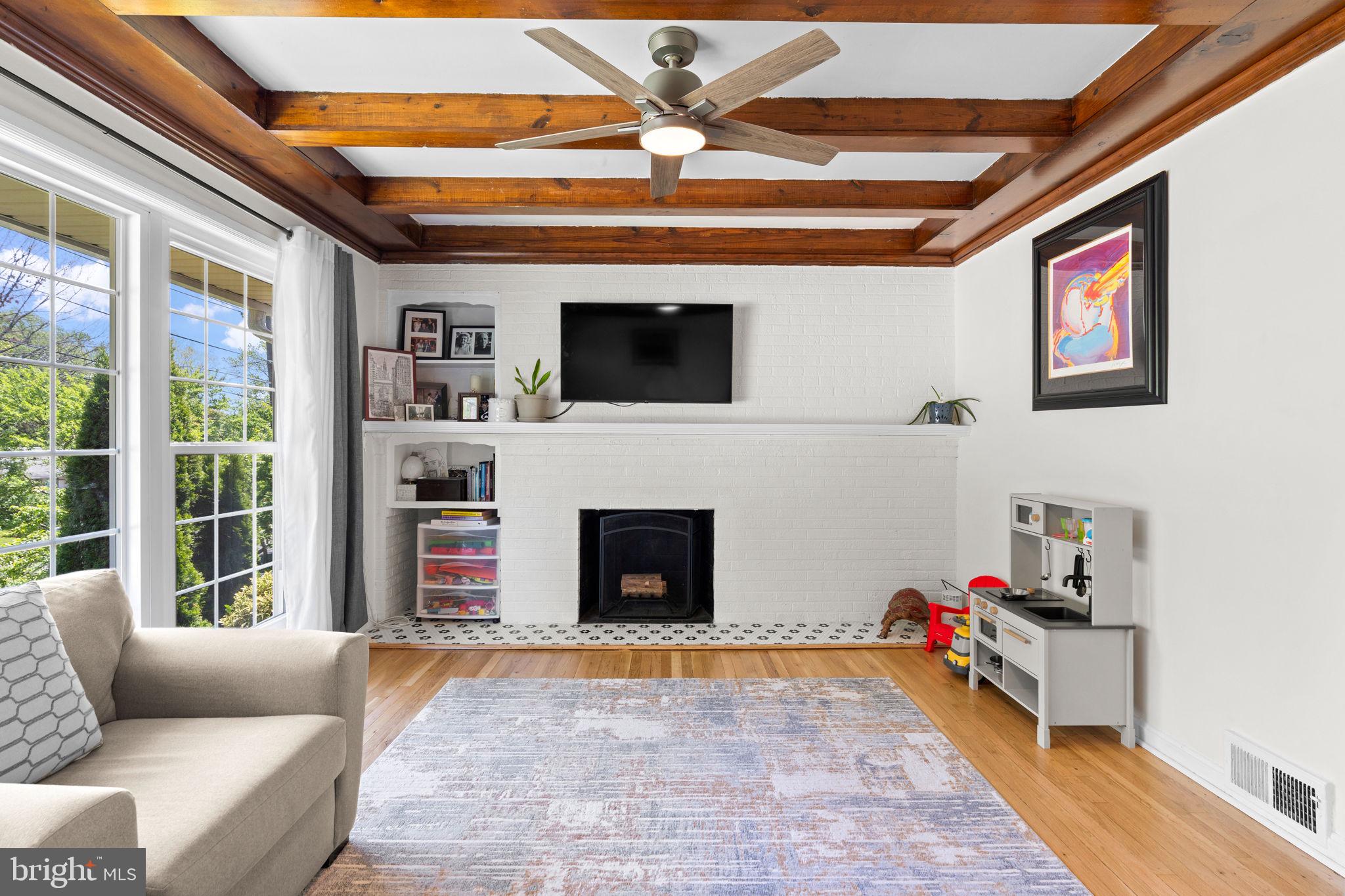 CARROLL KNOLLS - Residential