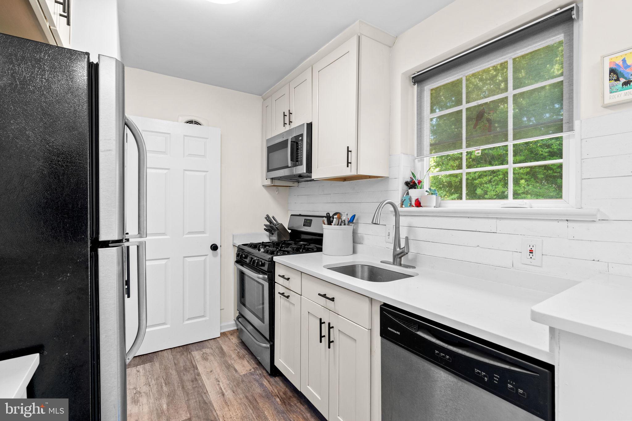CARROLL KNOLLS - Residential