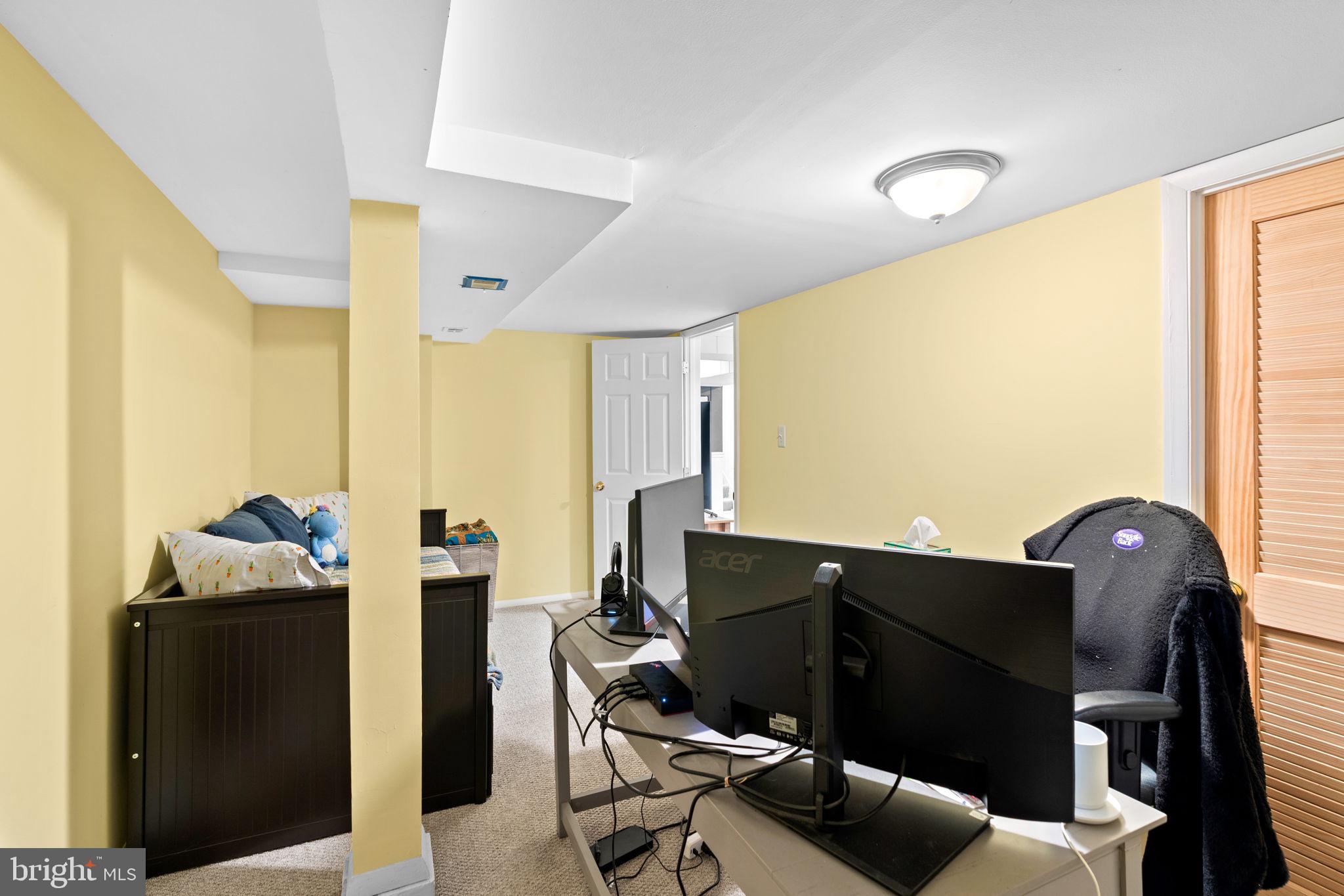 CARROLL KNOLLS - Residential