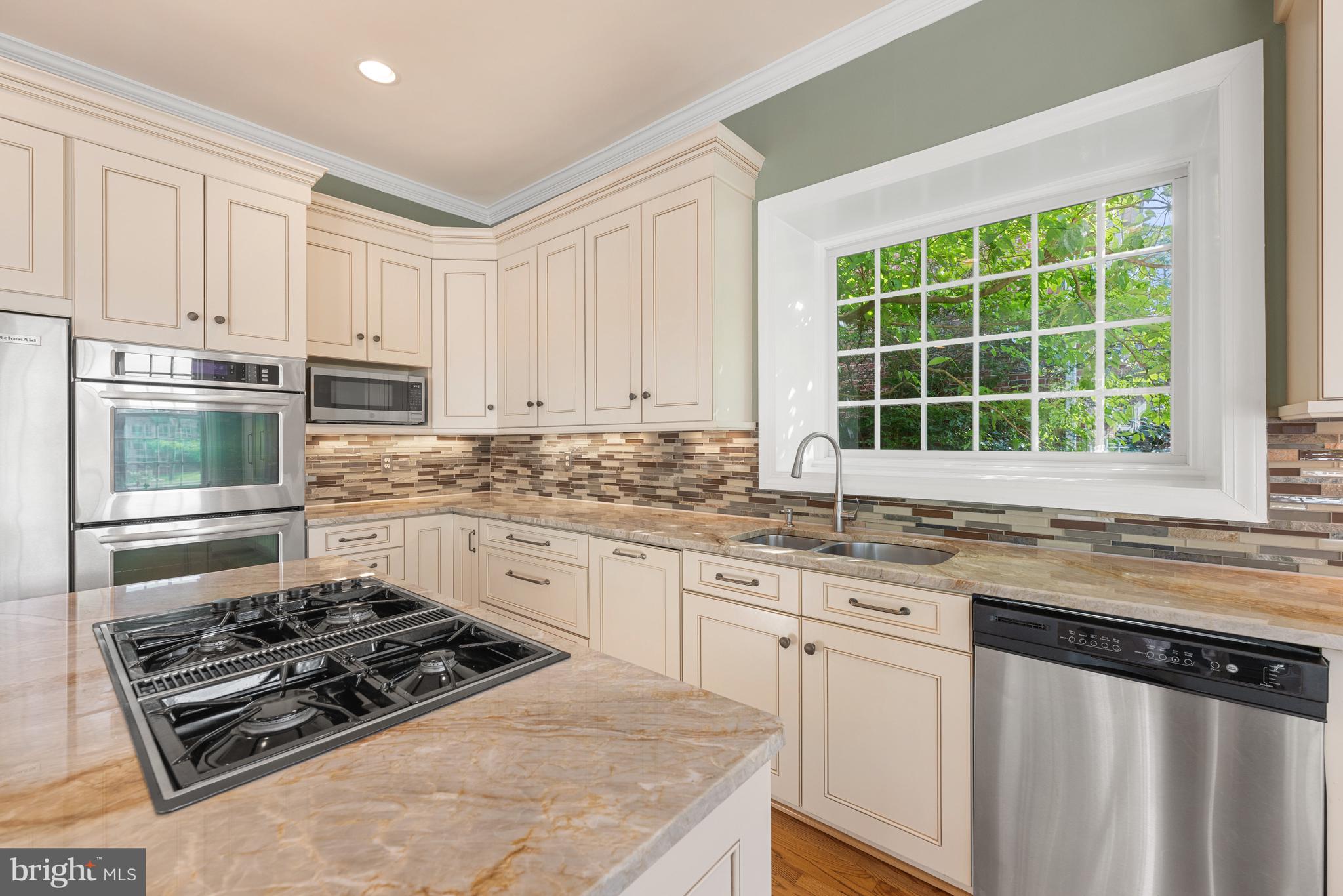 AVENEL - Residential