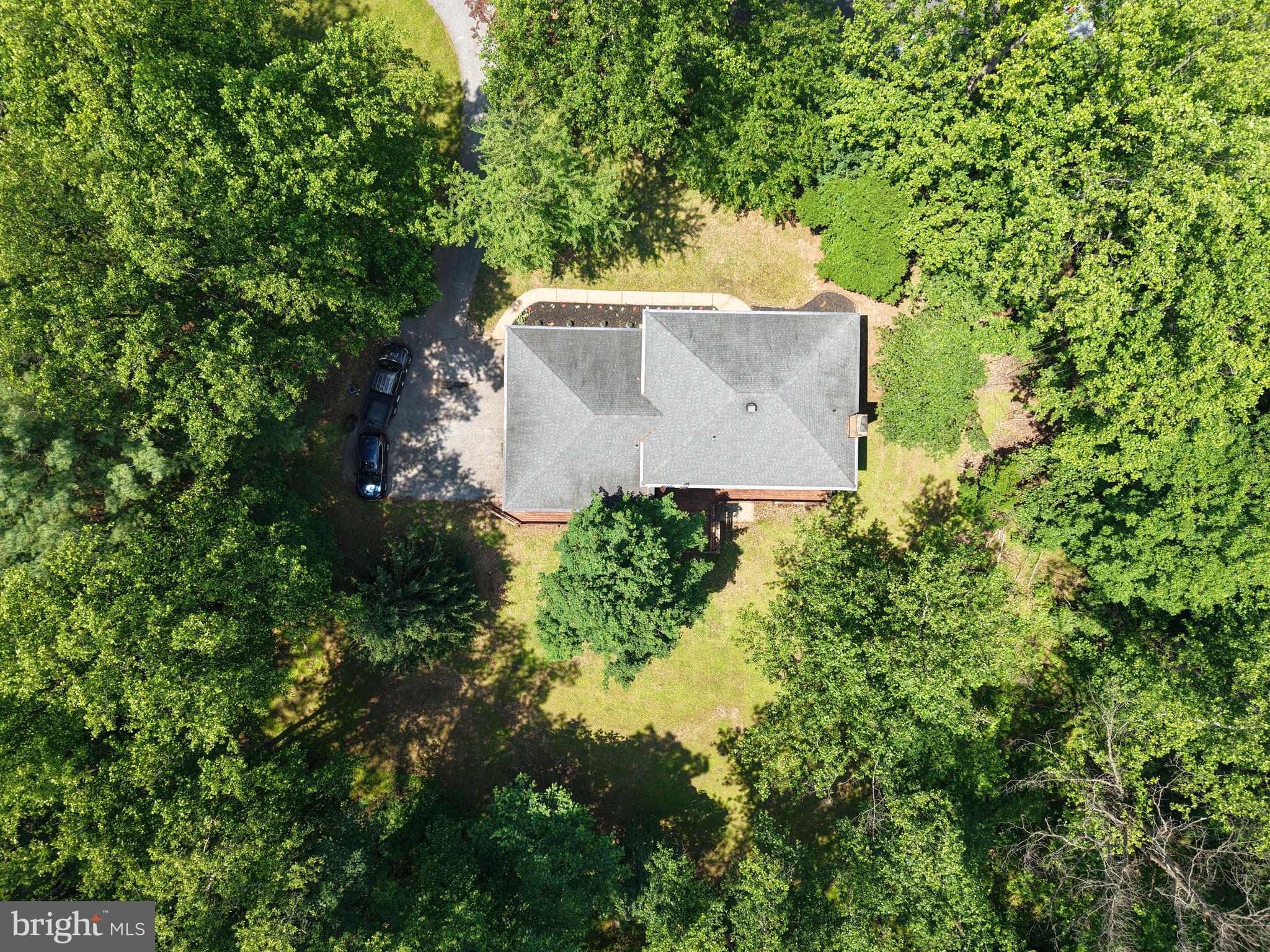 WILLOW HILL MANOR - Residential