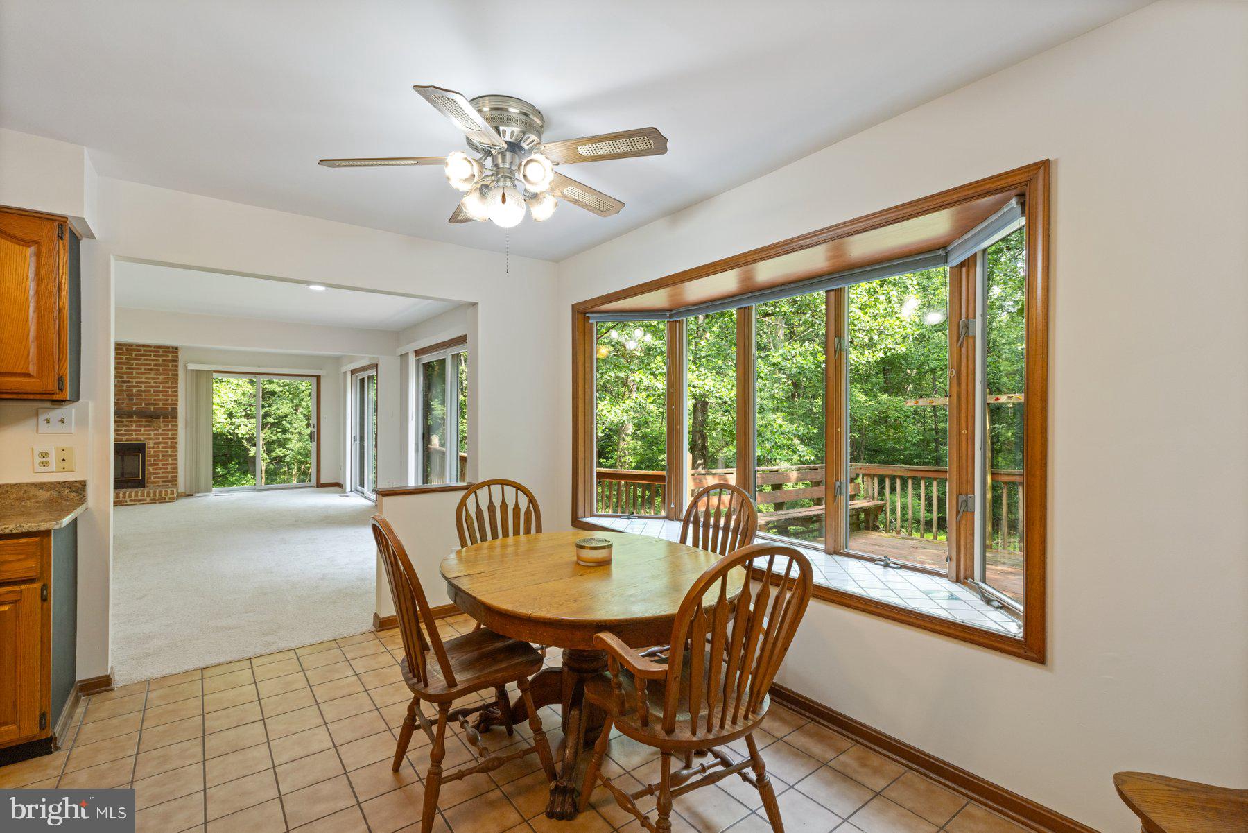 WILLOW HILL MANOR - Residential