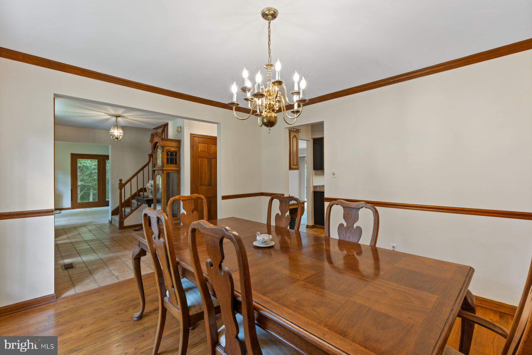 WILLOW HILL MANOR - Residential