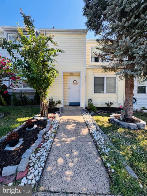 Photo of 7505 Sage Street, MANASSAS, VA 20109 (MLS # VAPW2130500)