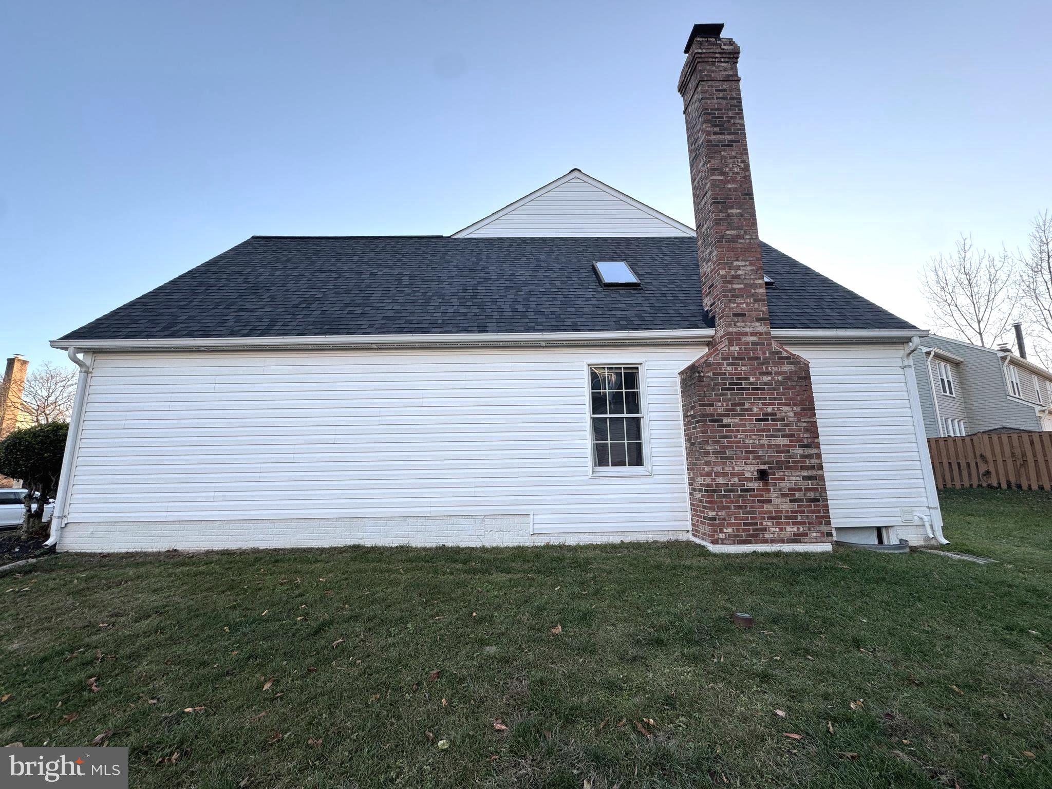 SEVEN OAKS - Residential