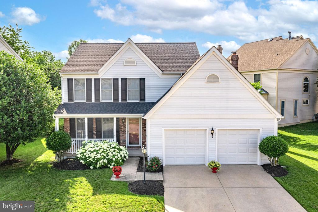 Photo of 110 Bunker Hill Lane, ODENTON, MD 21113 (MLS # MDAA2128790)