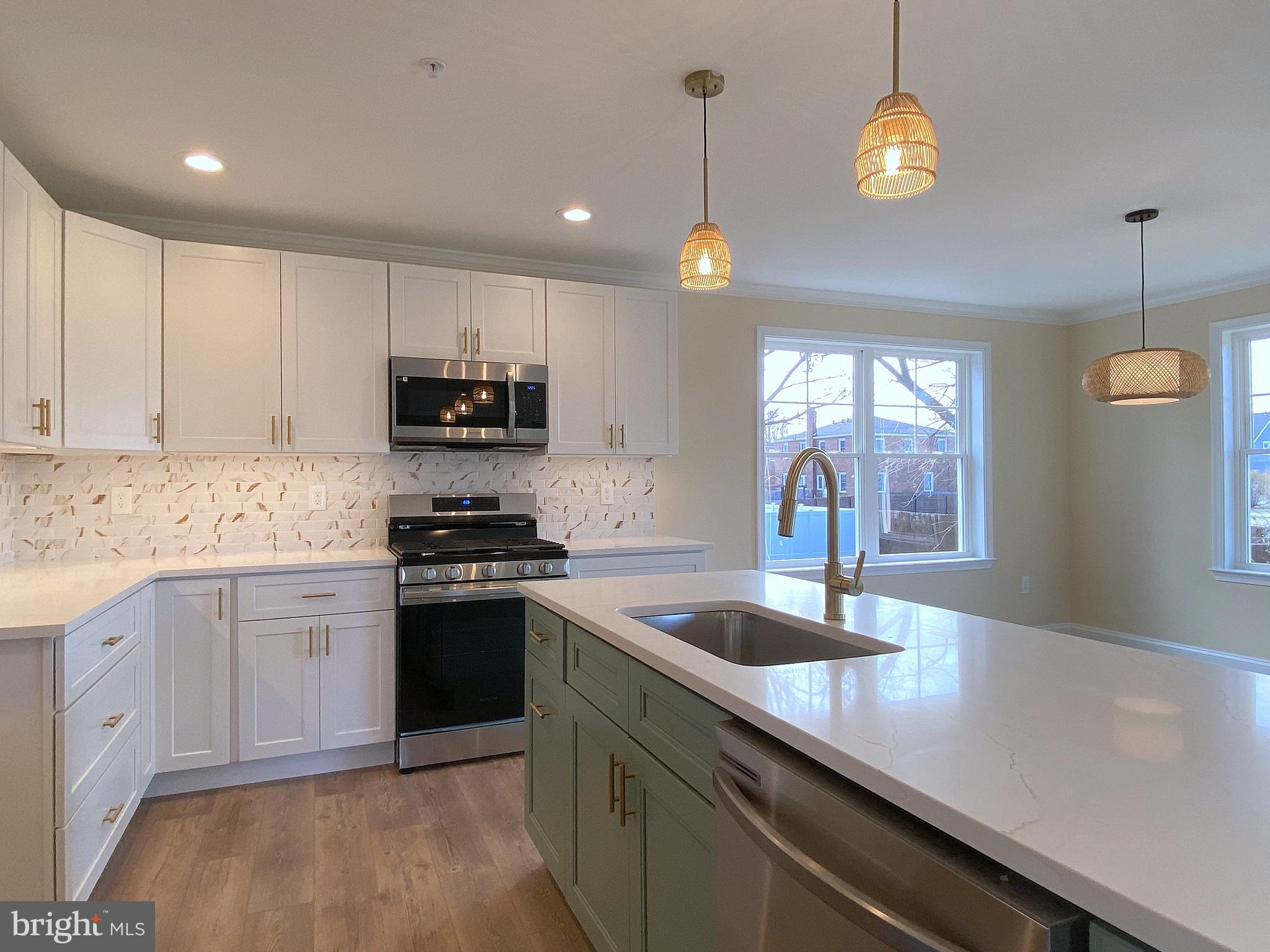 EDGEMERE/SPARROWS POINT - Residential