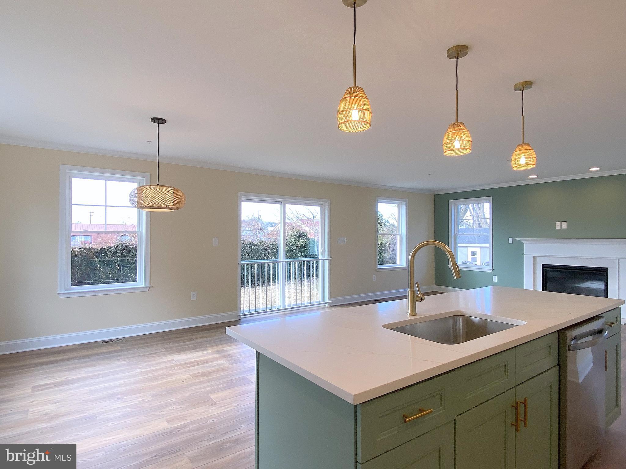 EDGEMERE/SPARROWS POINT - Residential