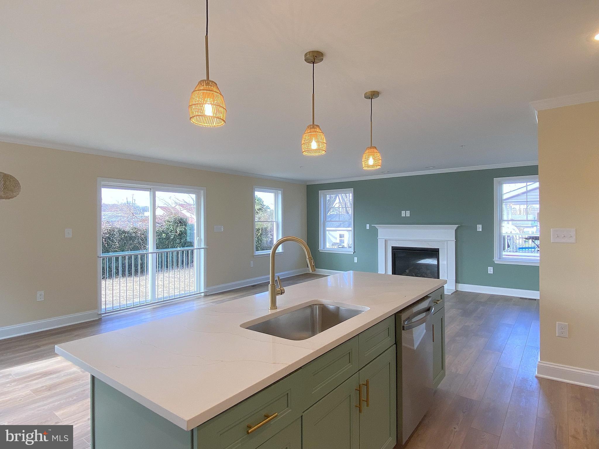 EDGEMERE/SPARROWS POINT - Residential