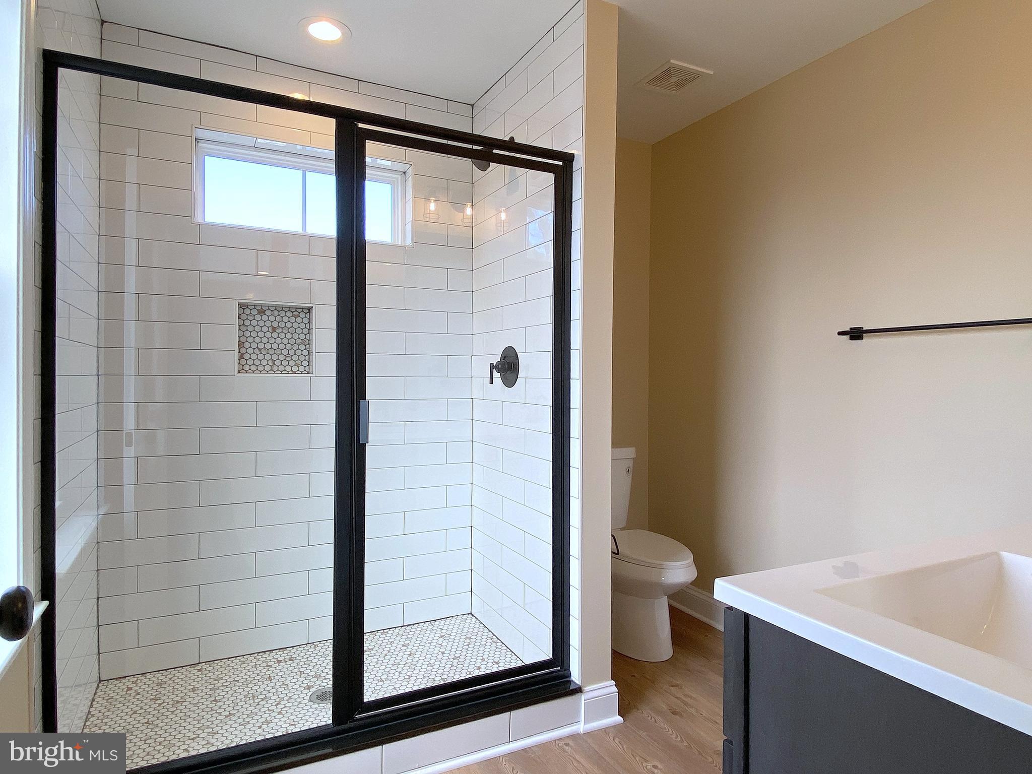 EDGEMERE/SPARROWS POINT - Residential