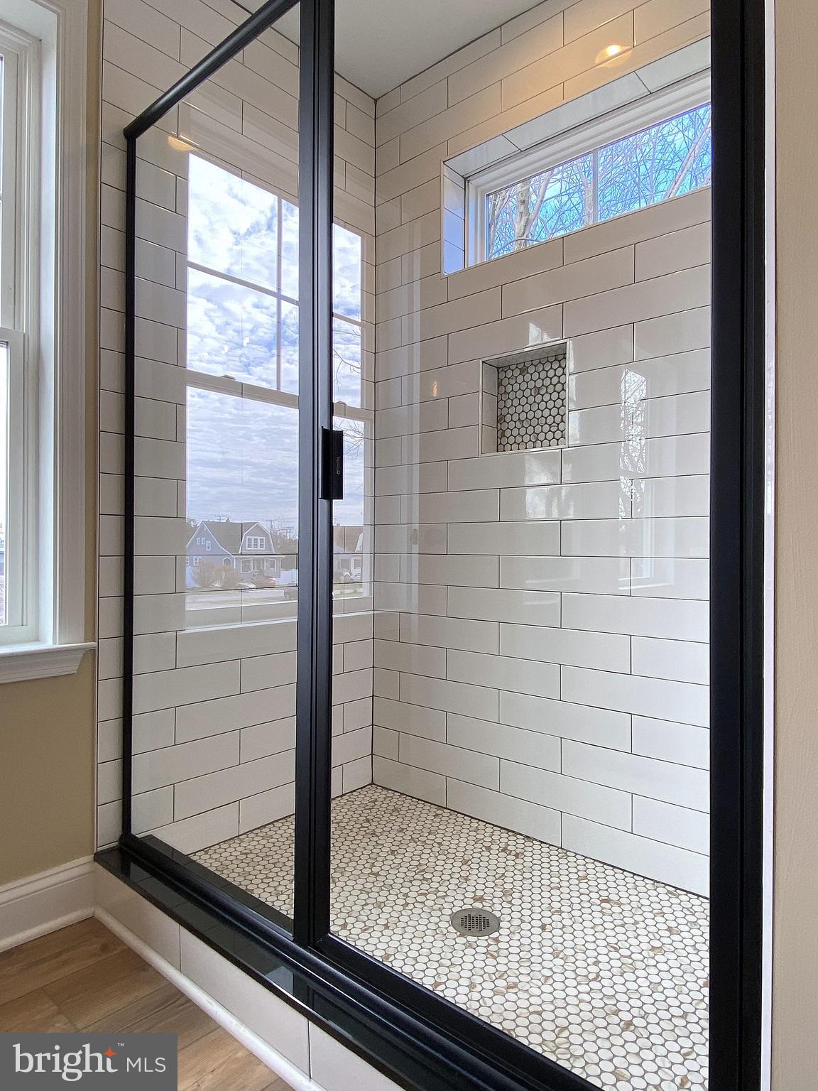 EDGEMERE/SPARROWS POINT - Residential