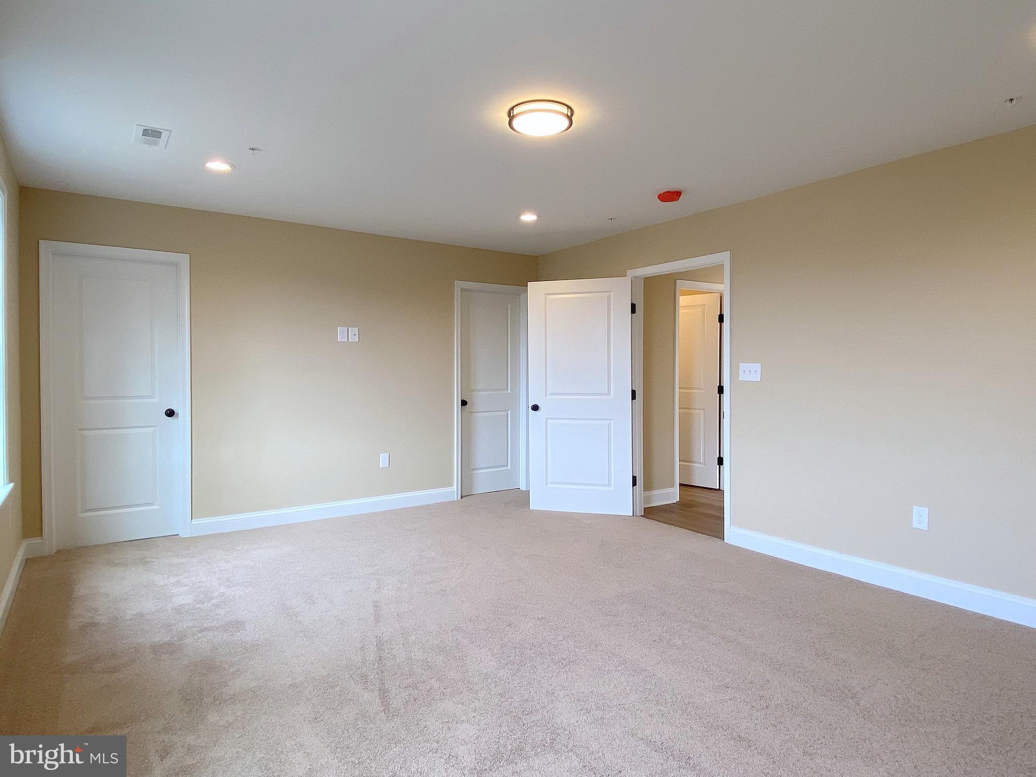 EDGEMERE/SPARROWS POINT - Residential