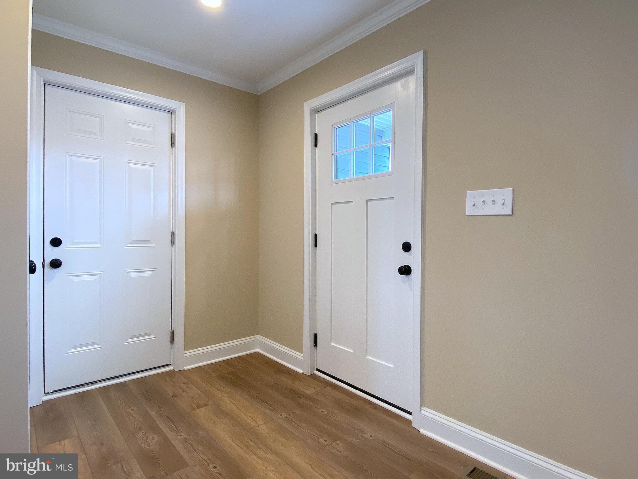 EDGEMERE/SPARROWS POINT - Residential