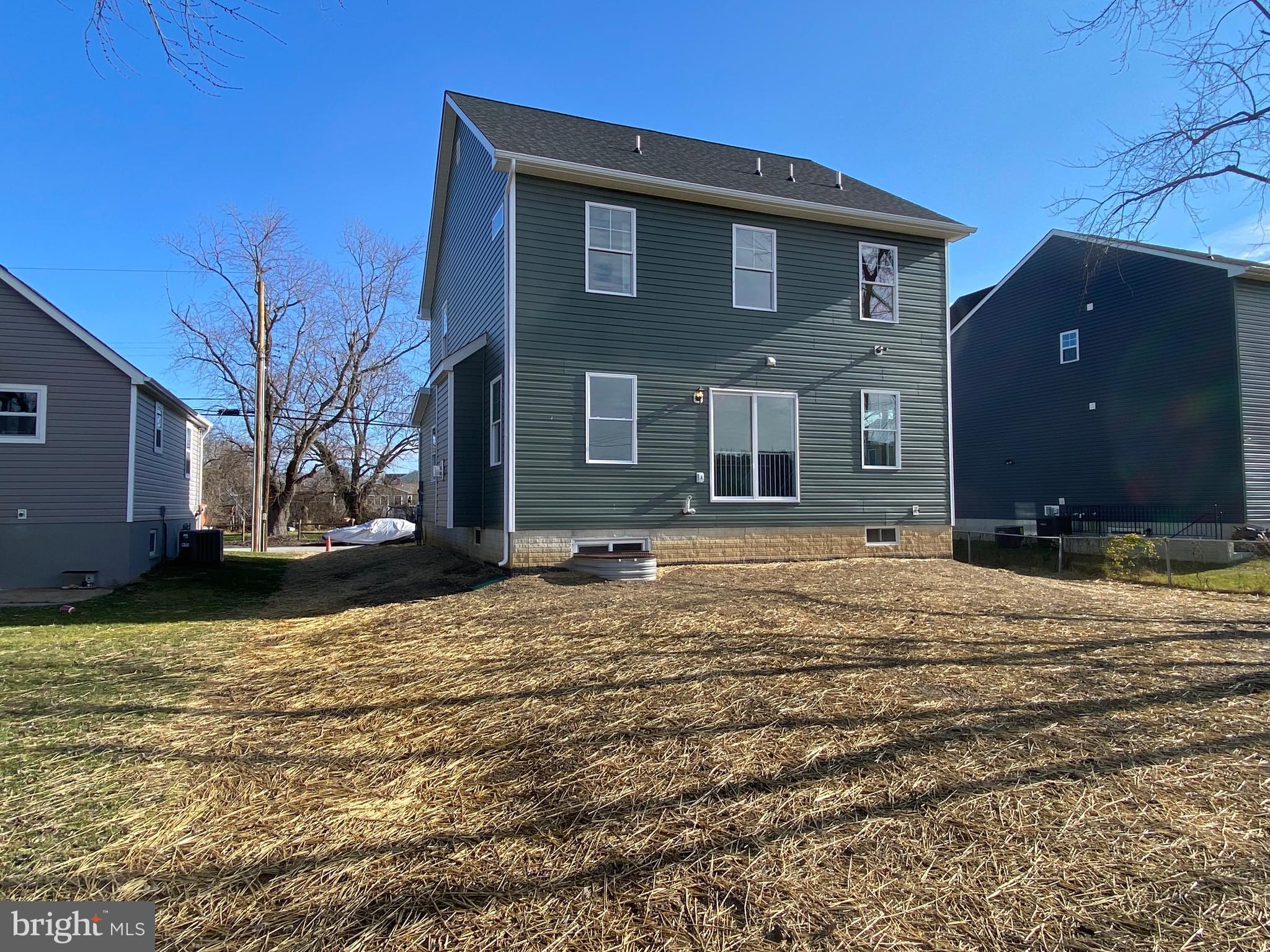 EDGEMERE/SPARROWS POINT - Residential