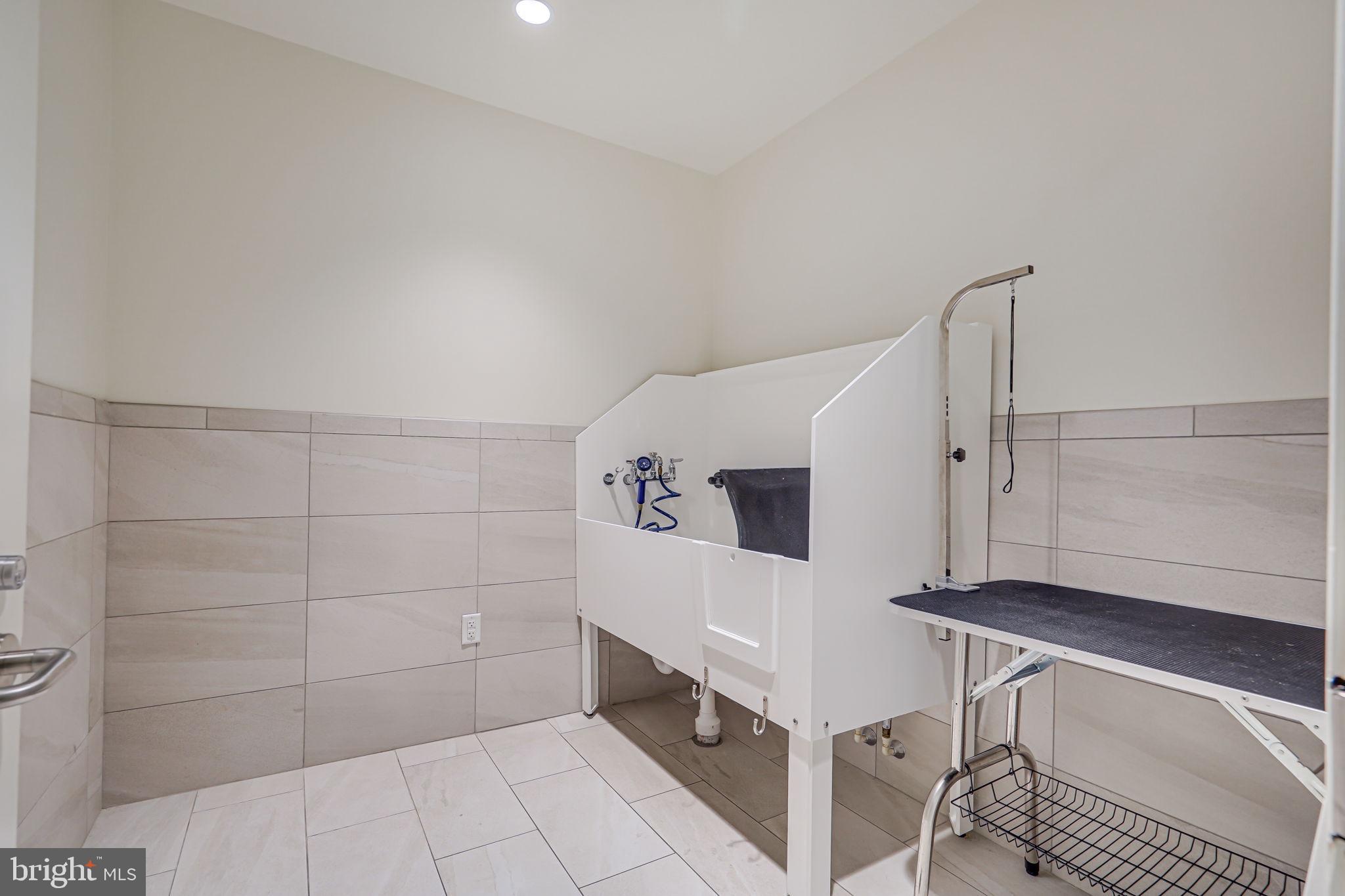 THE SIGNET - Residential