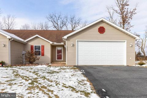 1065 KUNKLE DRIVE CHAMBERSBURG PA 17202