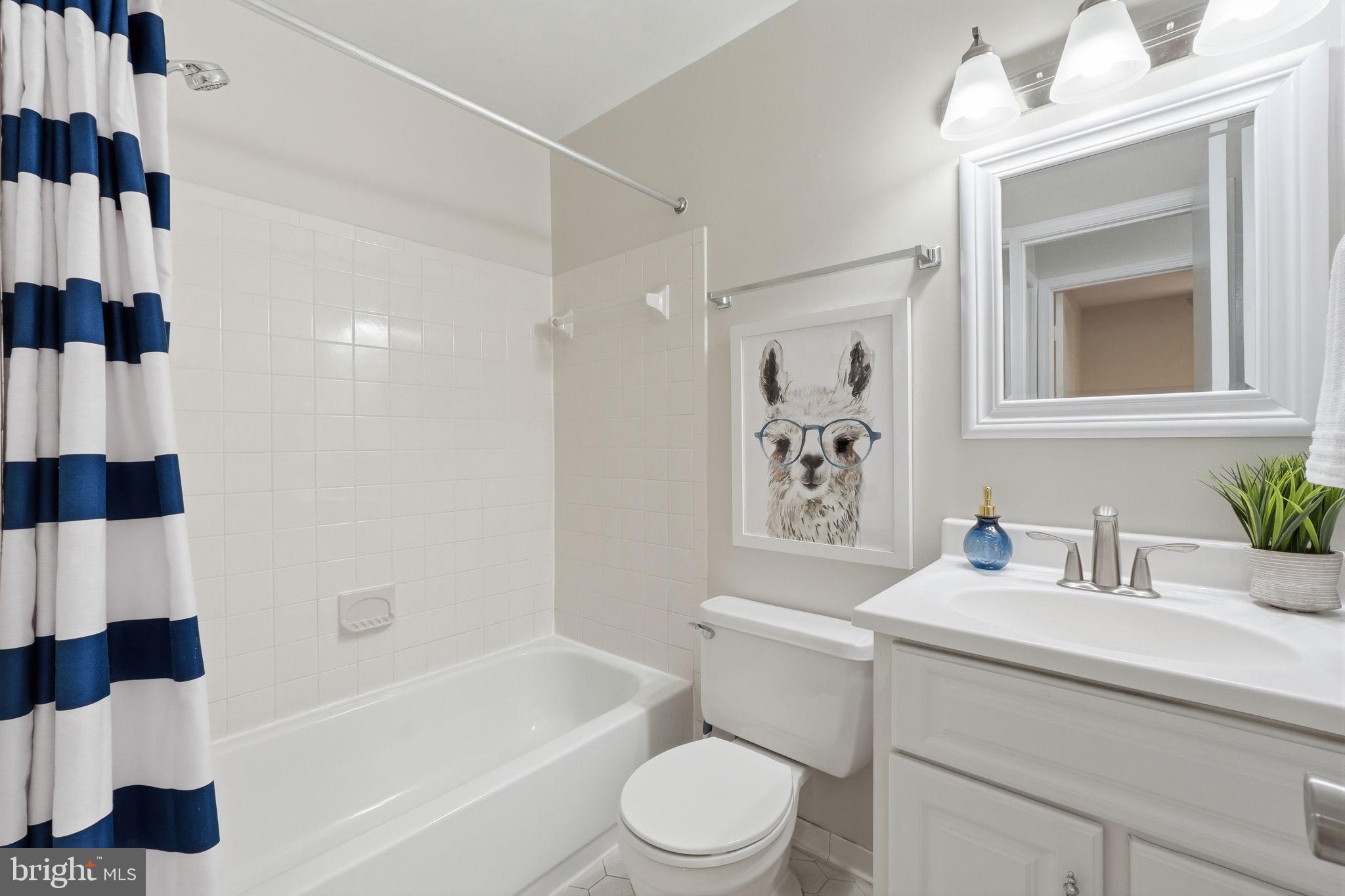 CROWNLEIGH - Residential