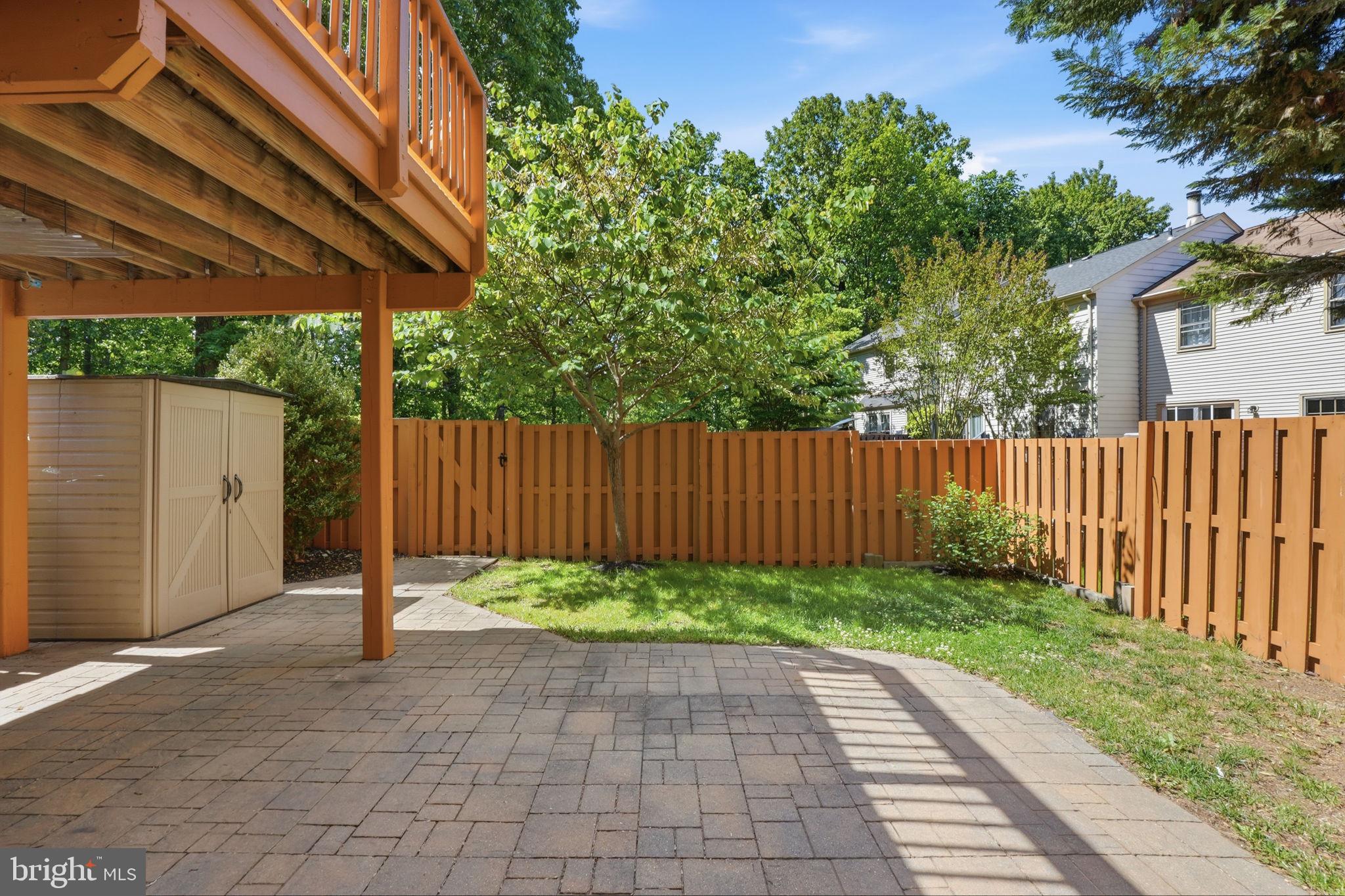 CROWNLEIGH - Residential