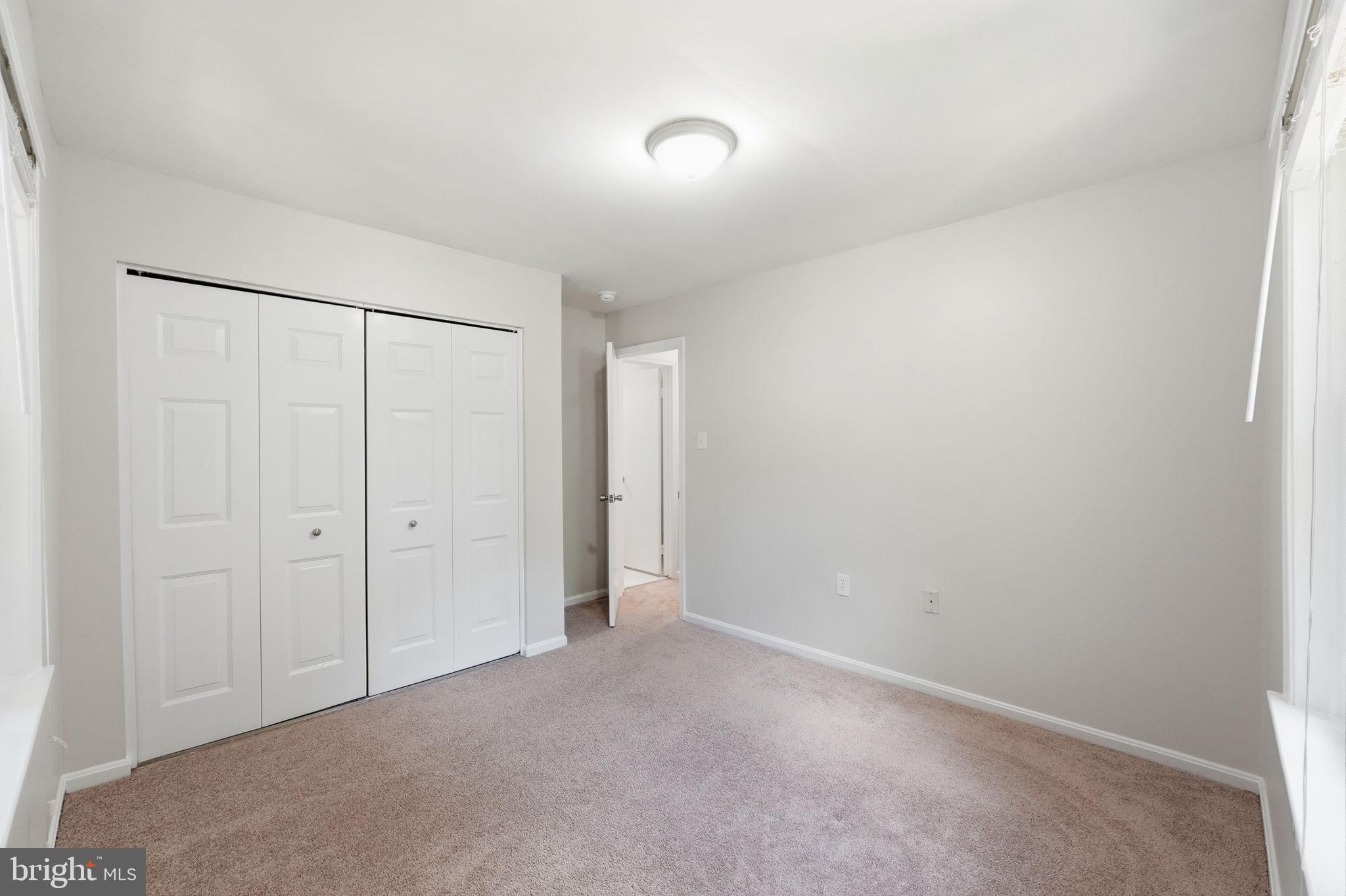 CROWNLEIGH - Residential
