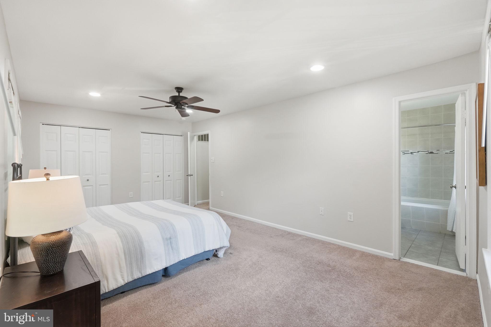 CROWNLEIGH - Residential