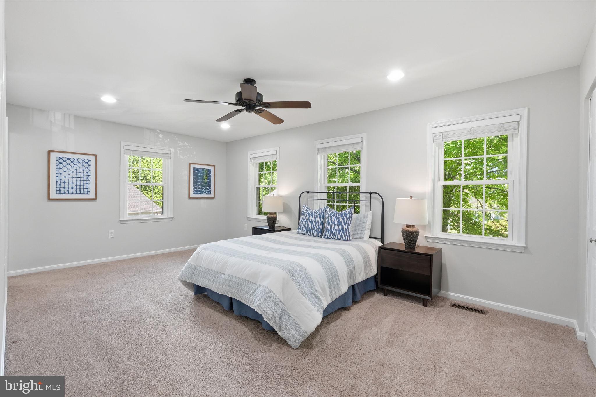 CROWNLEIGH - Residential