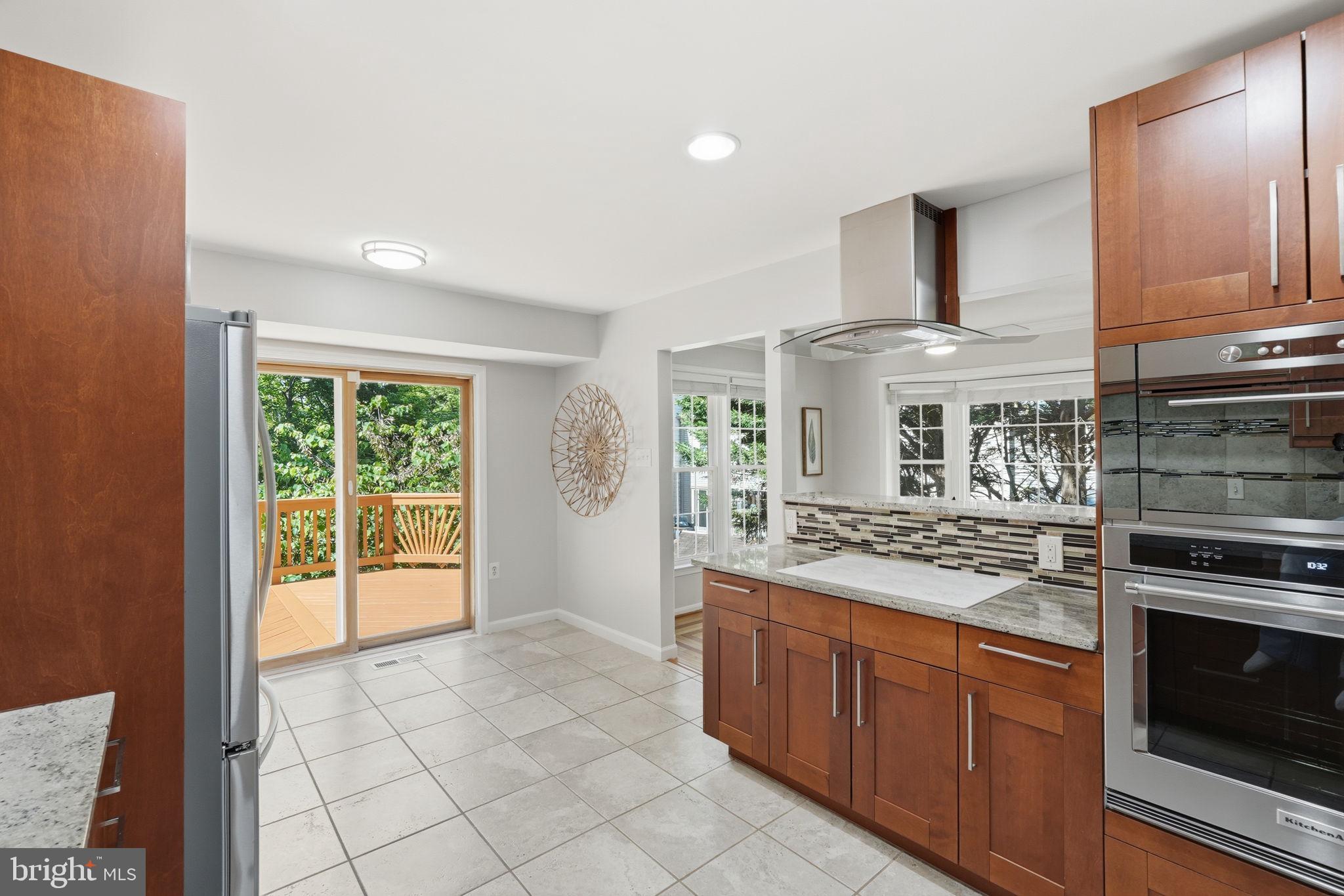 CROWNLEIGH - Residential