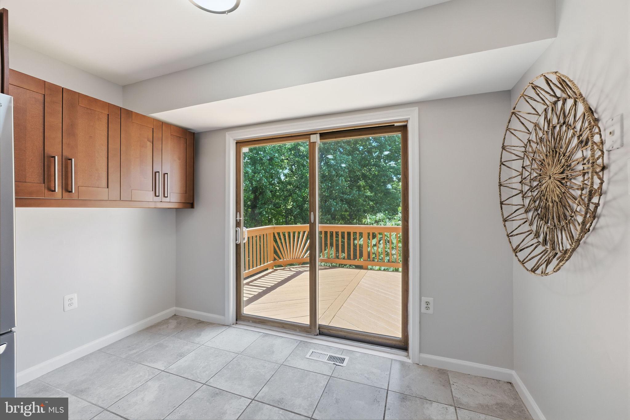 CROWNLEIGH - Residential