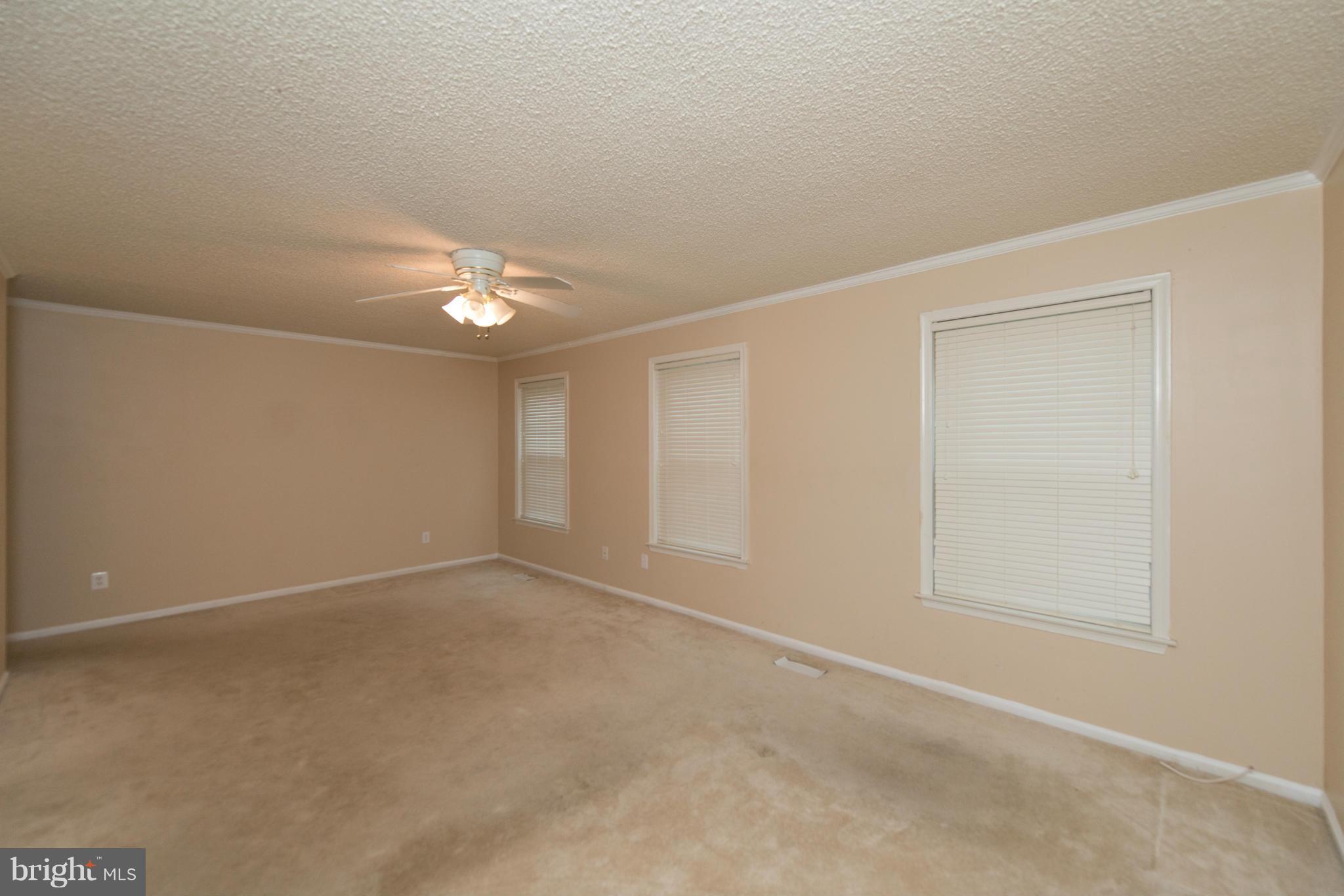 HUNT RIDGE - Residential