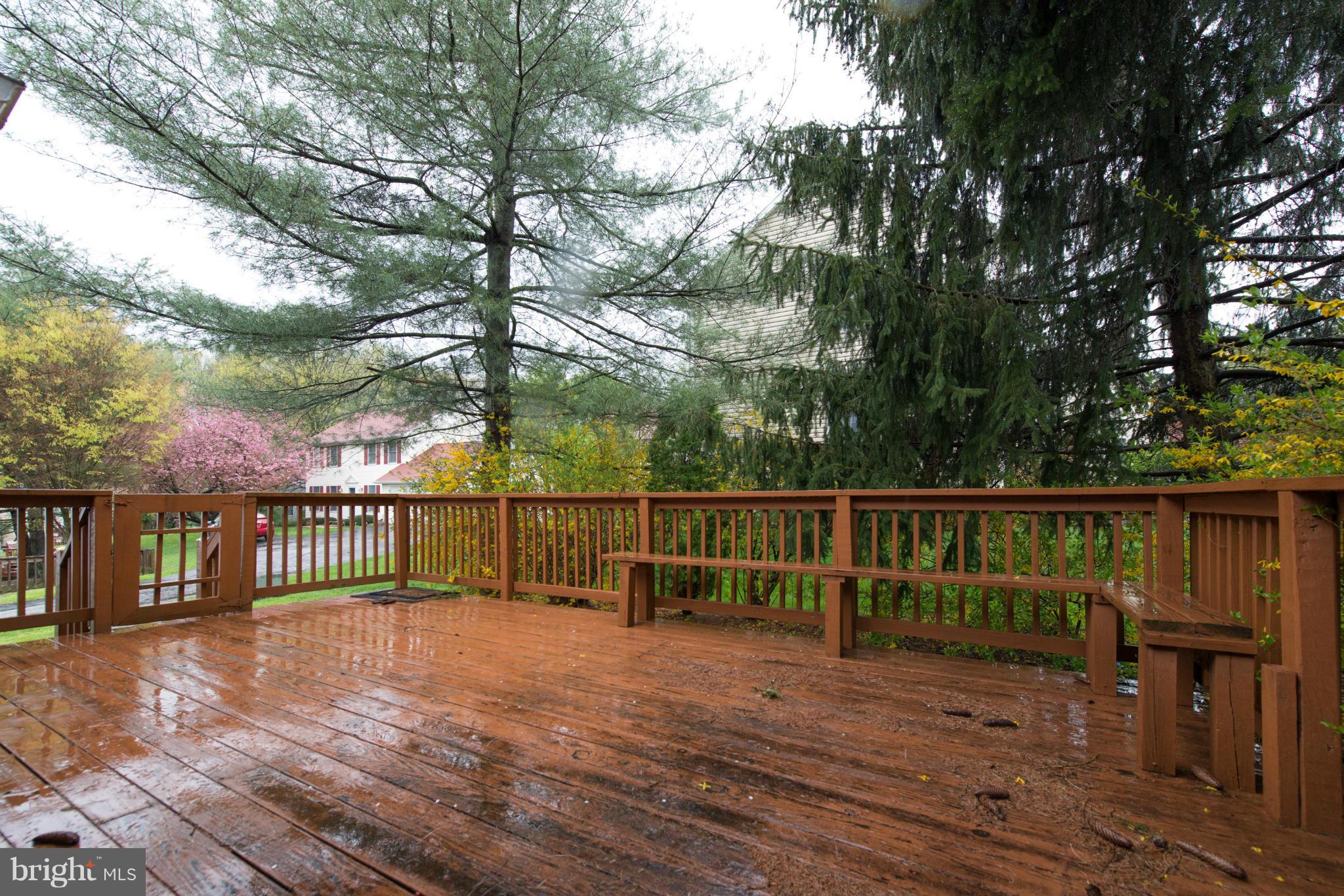 HUNT RIDGE - Residential