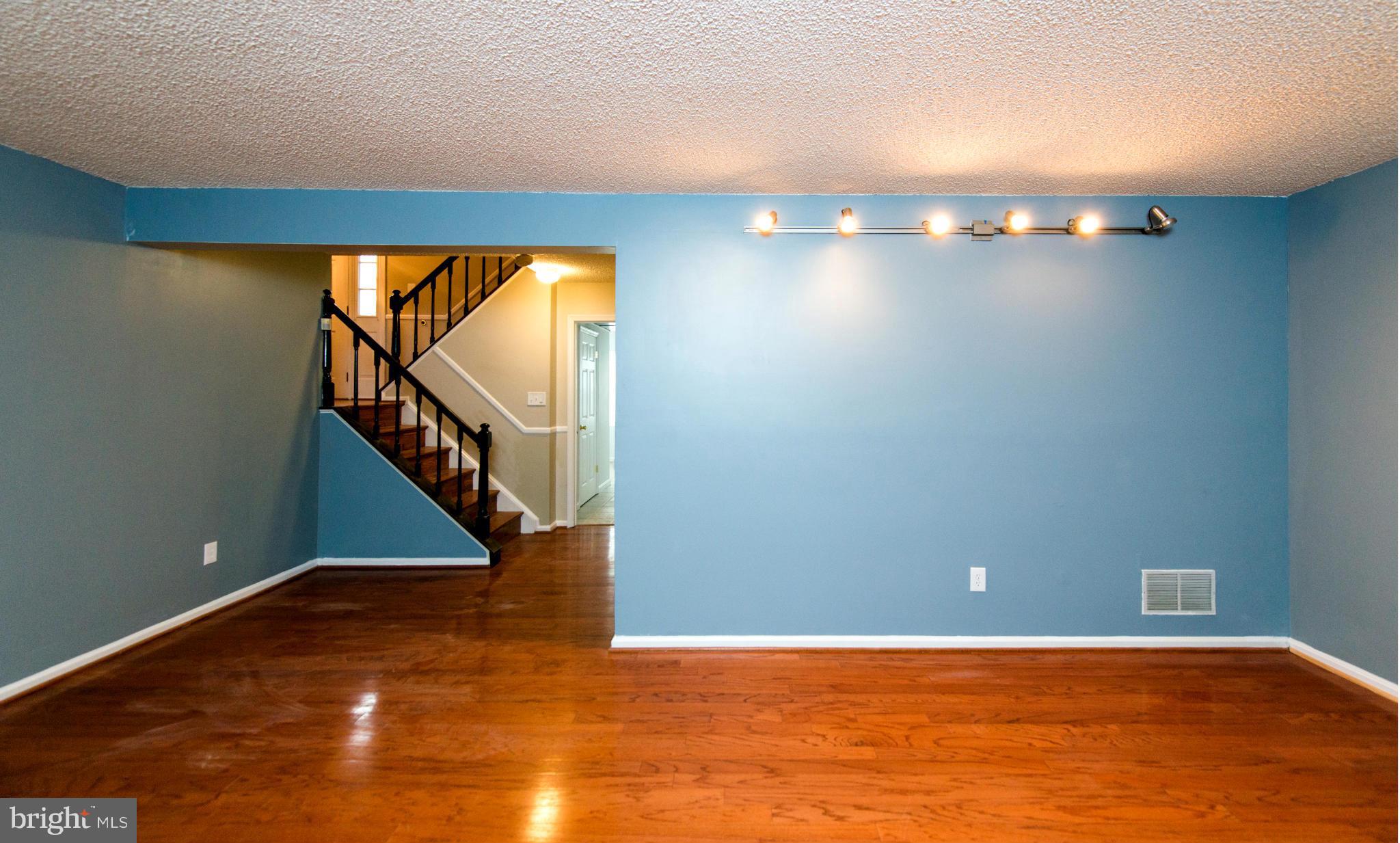 HUNT RIDGE - Residential