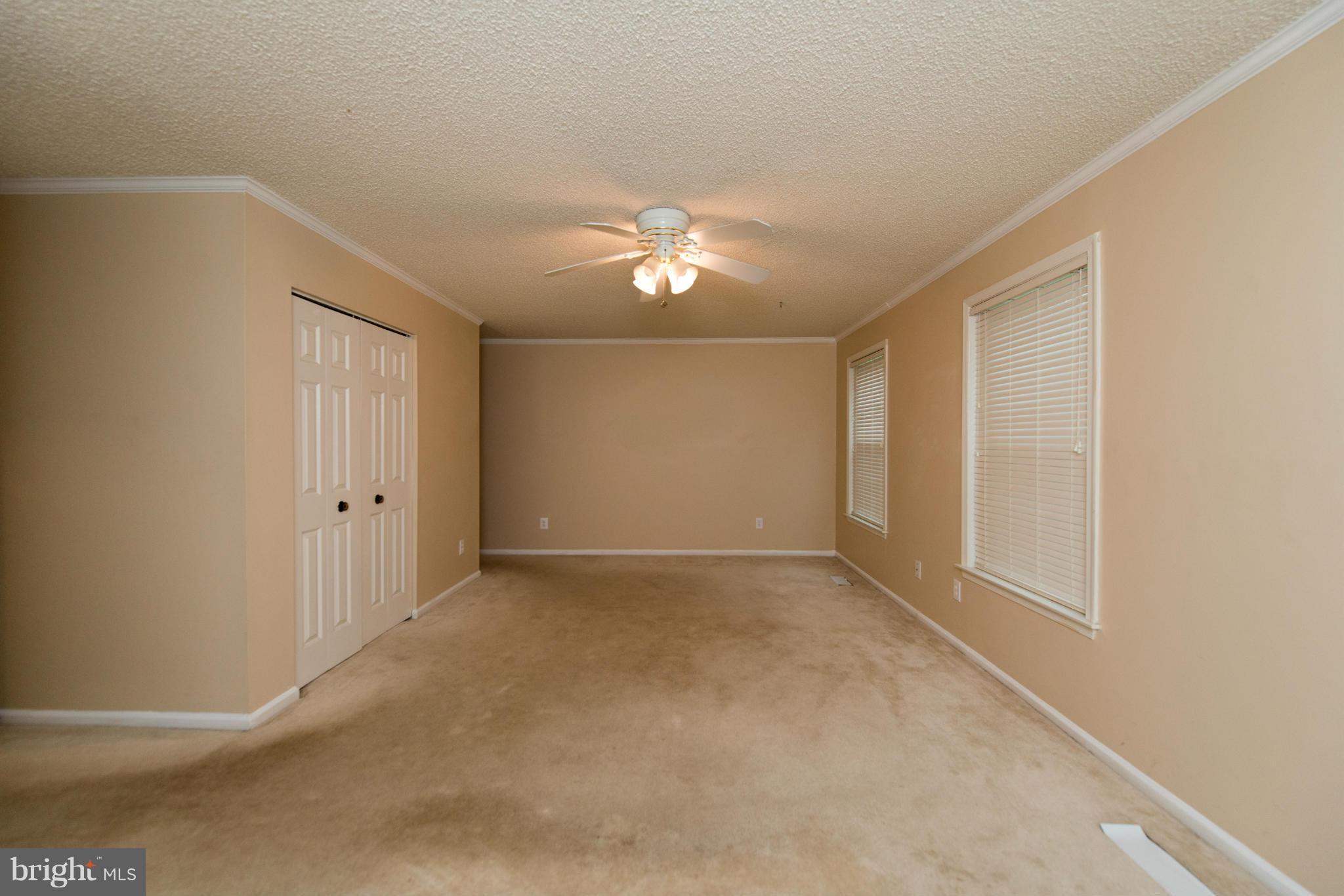 HUNT RIDGE - Residential