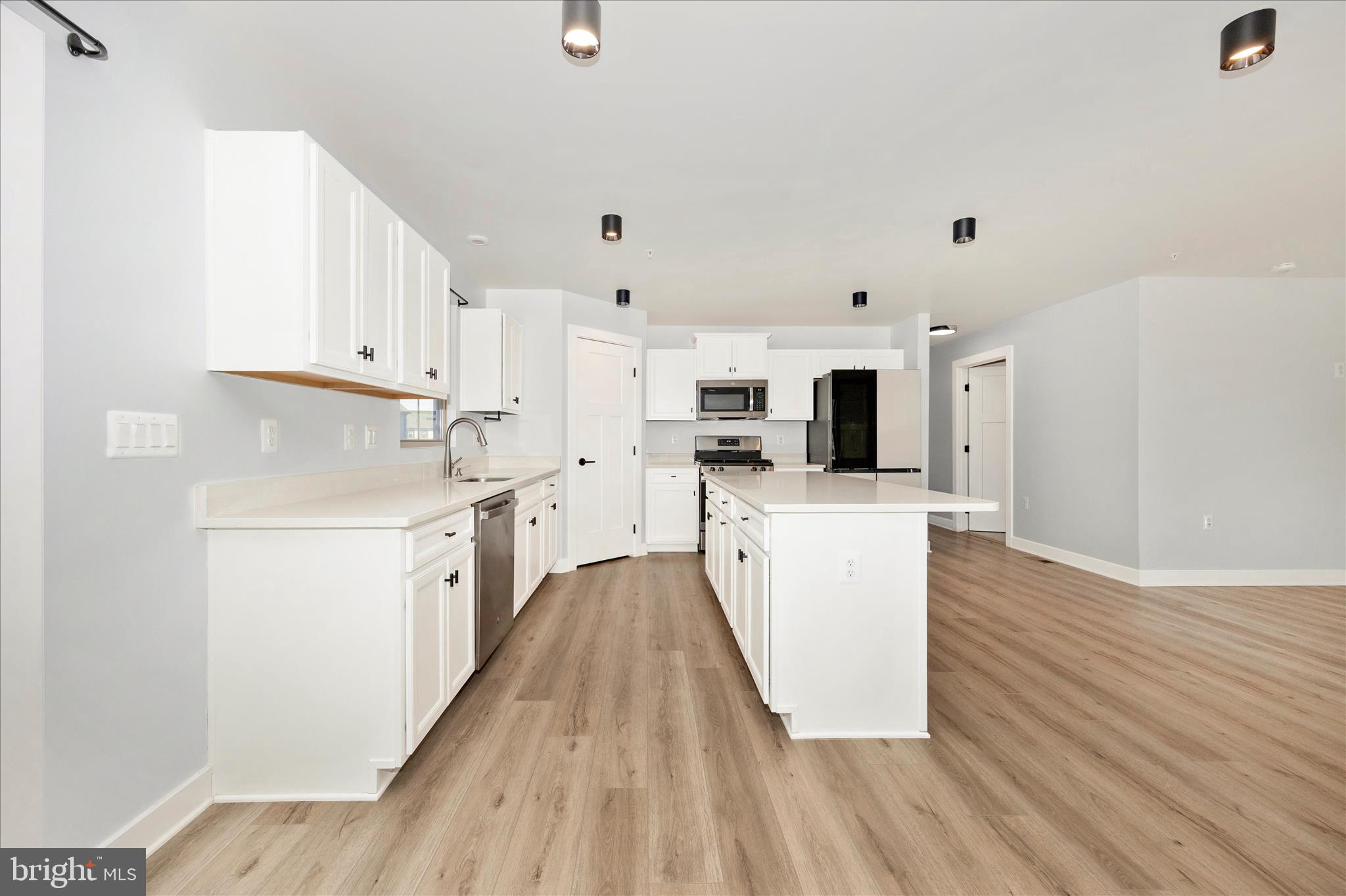 BLOOMFIELDS - Residential